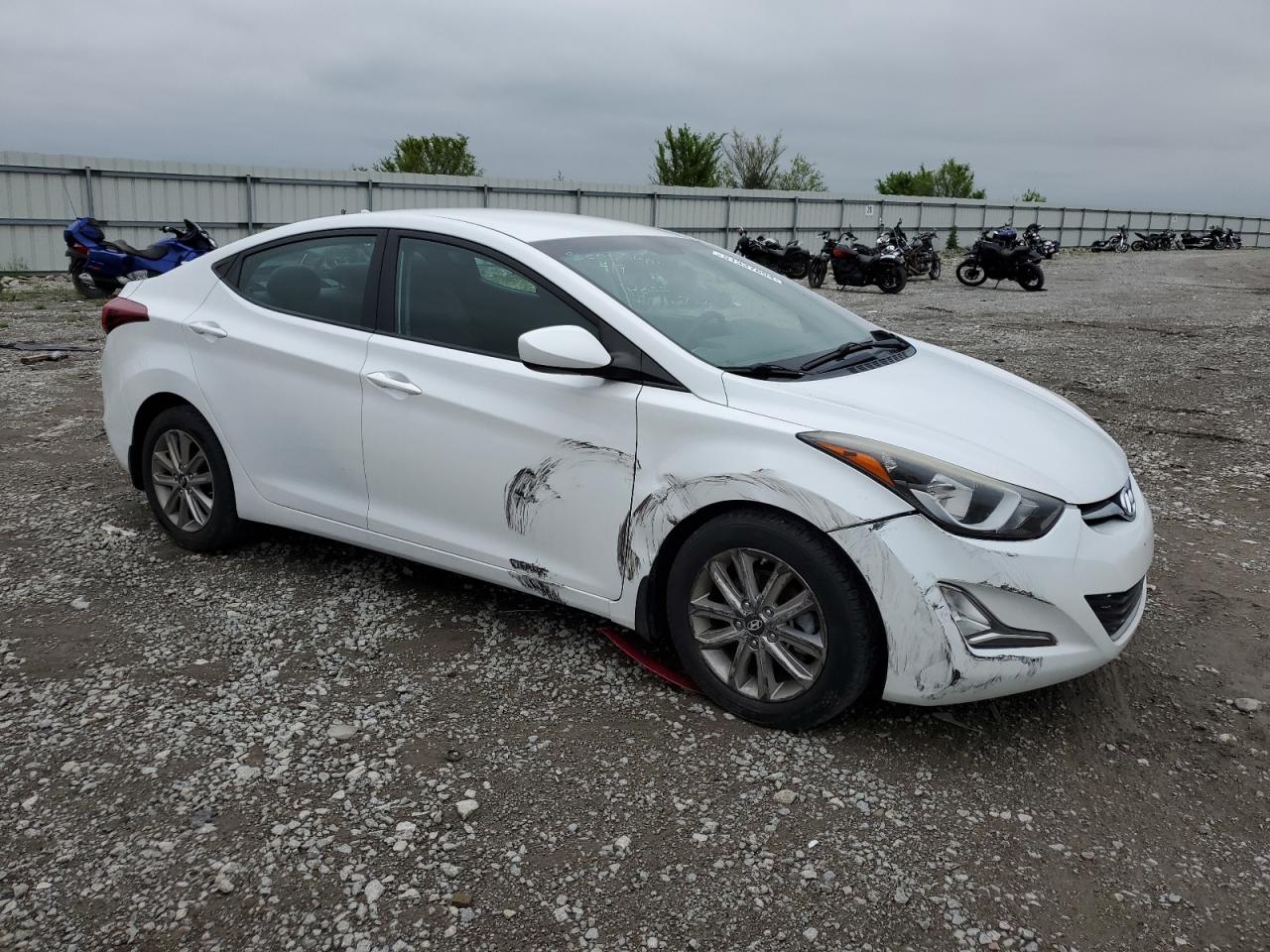 5NPDH4AEXFH624752 2015 Hyundai Elantra Se