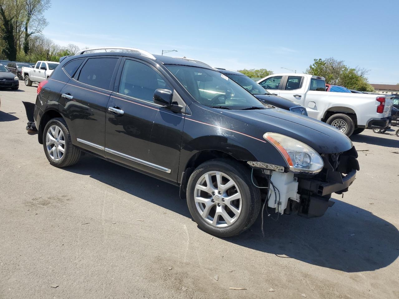 2011 Nissan Rogue - Image 4