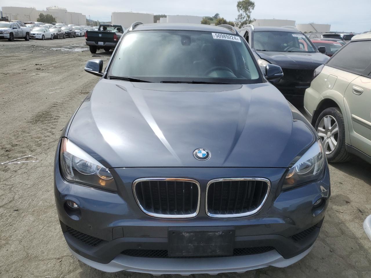 2015 BMW X1 Sdrive28I VIN: WBAVM1C54FVW58517 Lot: 50989224