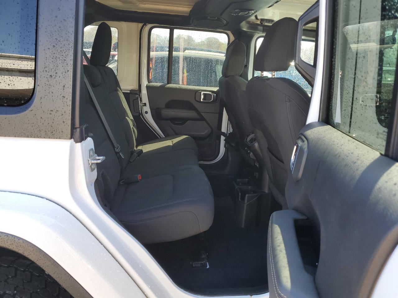 2021 Jeep Wrangler Unlimited Sahara VIN: 1C4HJXEN7MW592075 Lot: 52037654