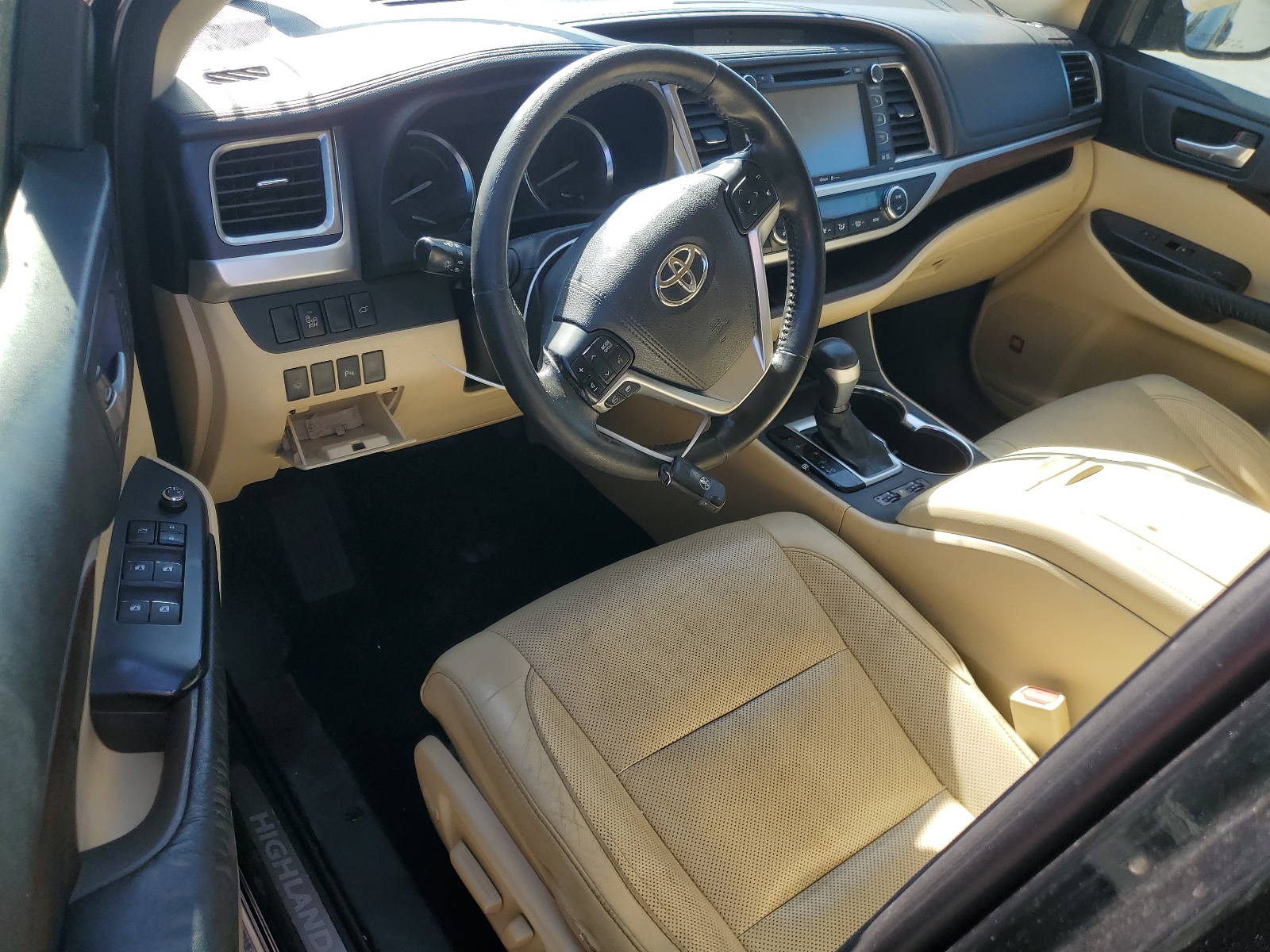 5TDDCRFH2FS010139 2015 Toyota Highlander Hybrid Limited