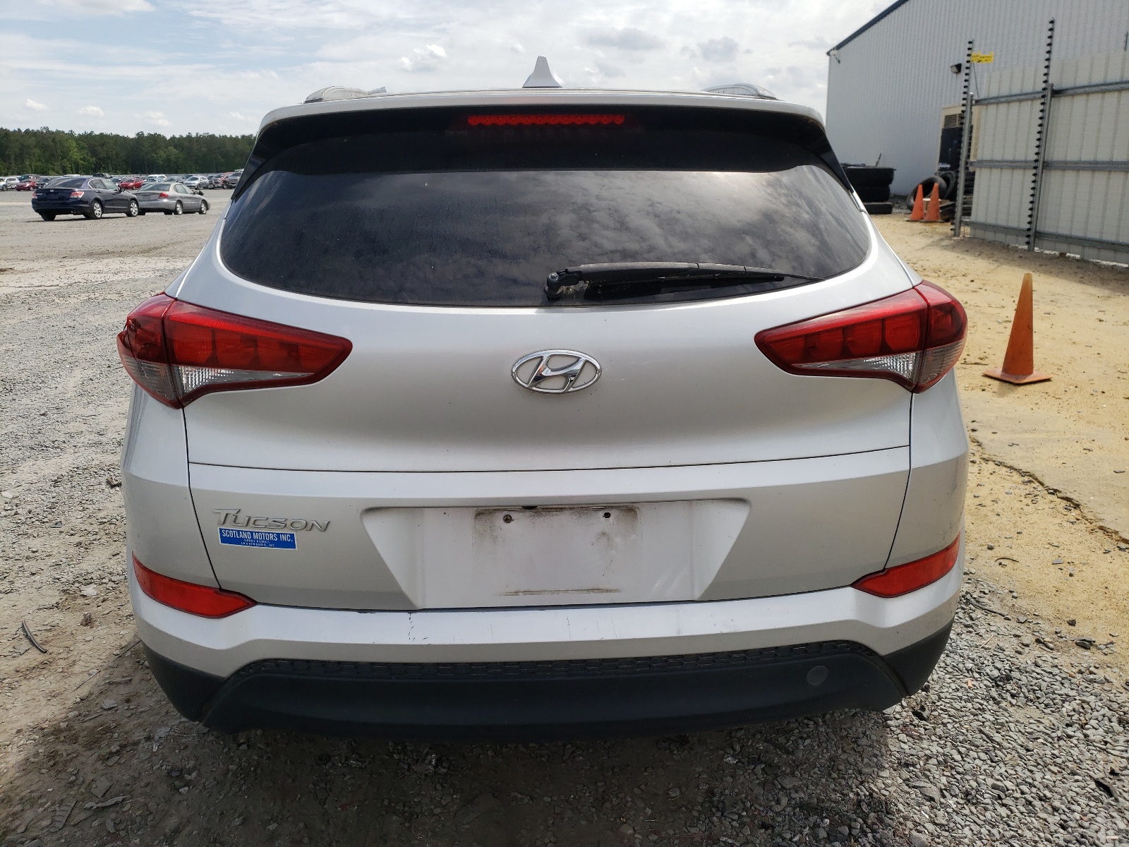 KM8J33A48JU693646 2018 Hyundai Tucson Sel