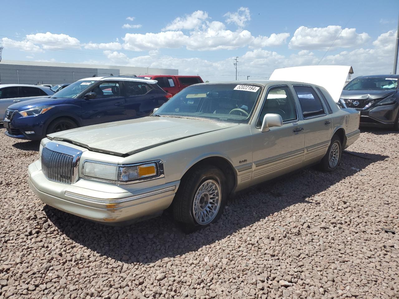 2002 Lincoln Town Car Executive