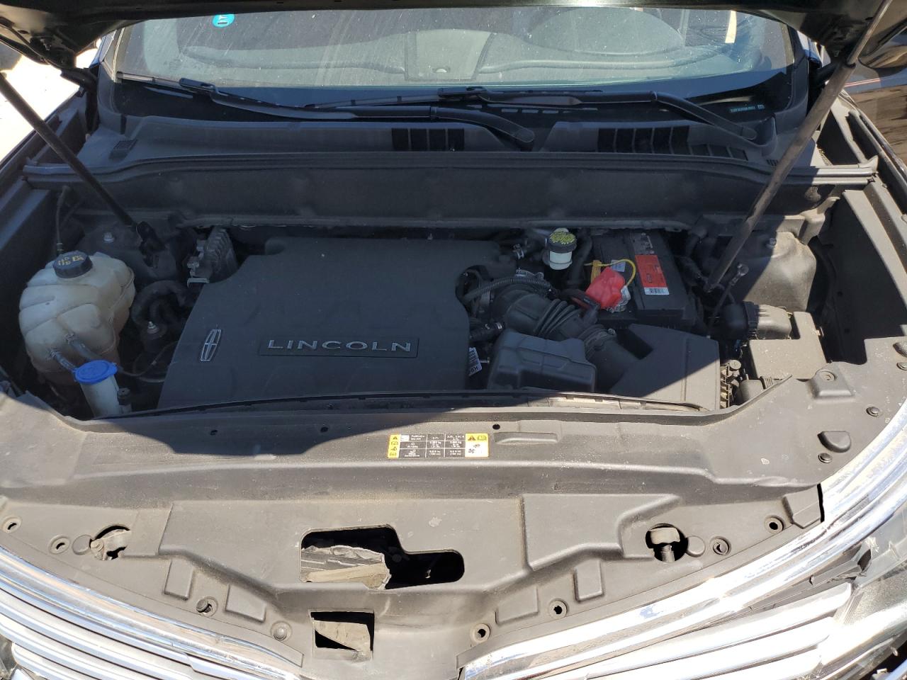 2016 Lincoln MKX - Image 11