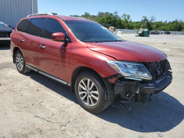  NISSAN PATHFINDER 2015 Czerwony