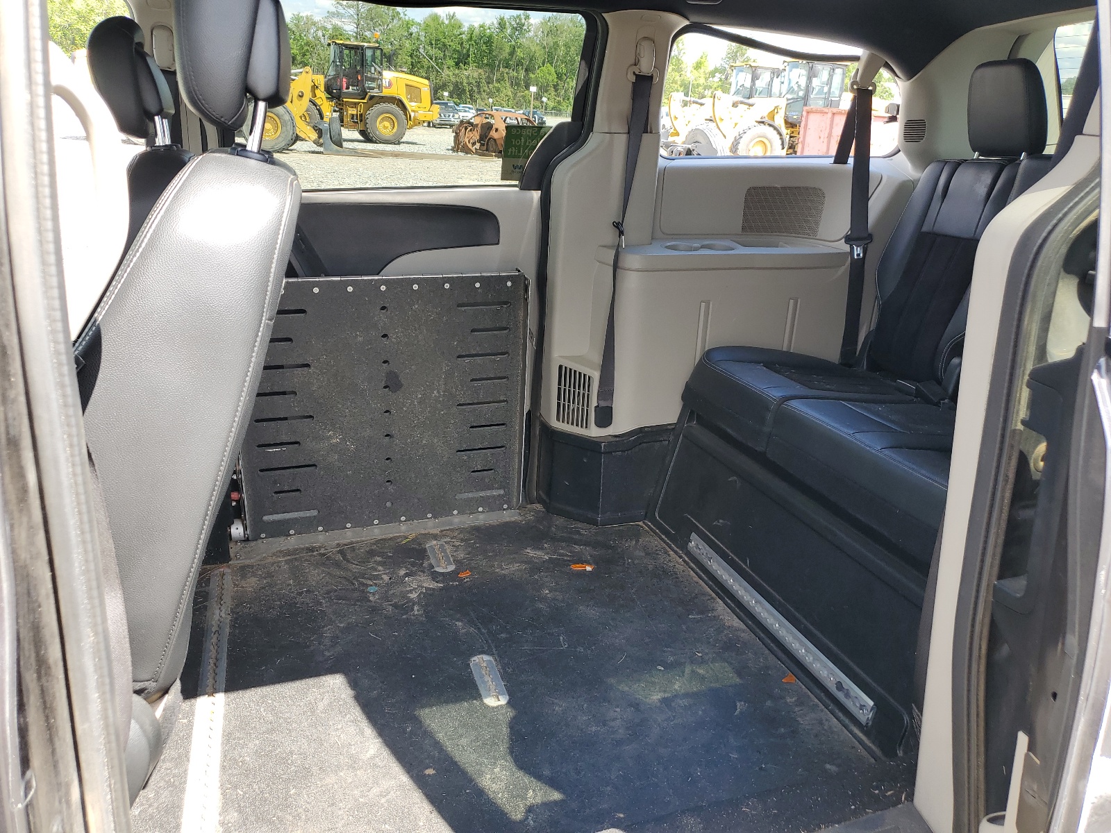 2C4RDGCG6HR862749 2017 Dodge Grand Caravan Sxt