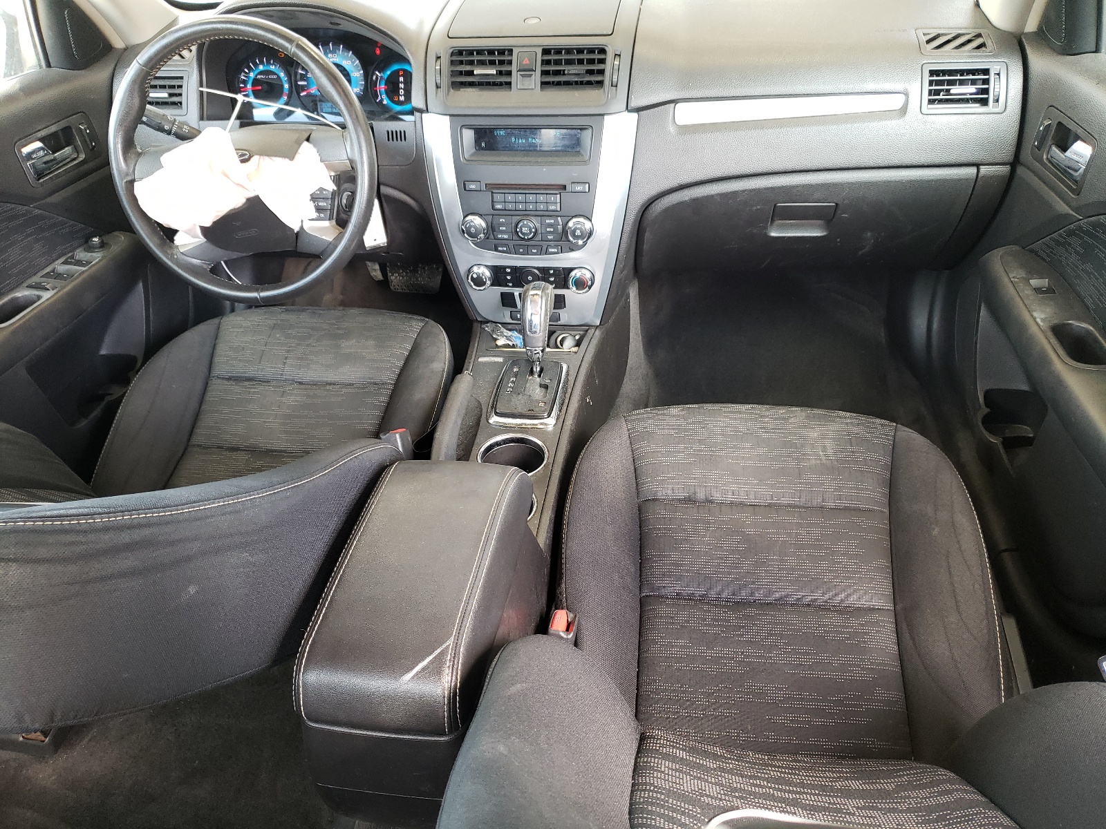 3FAHP0HG9AR316942 2010 Ford Fusion Se