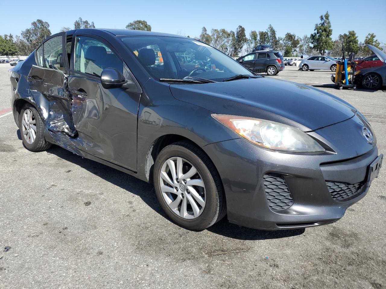 2012 Mazda 3 - Image 4