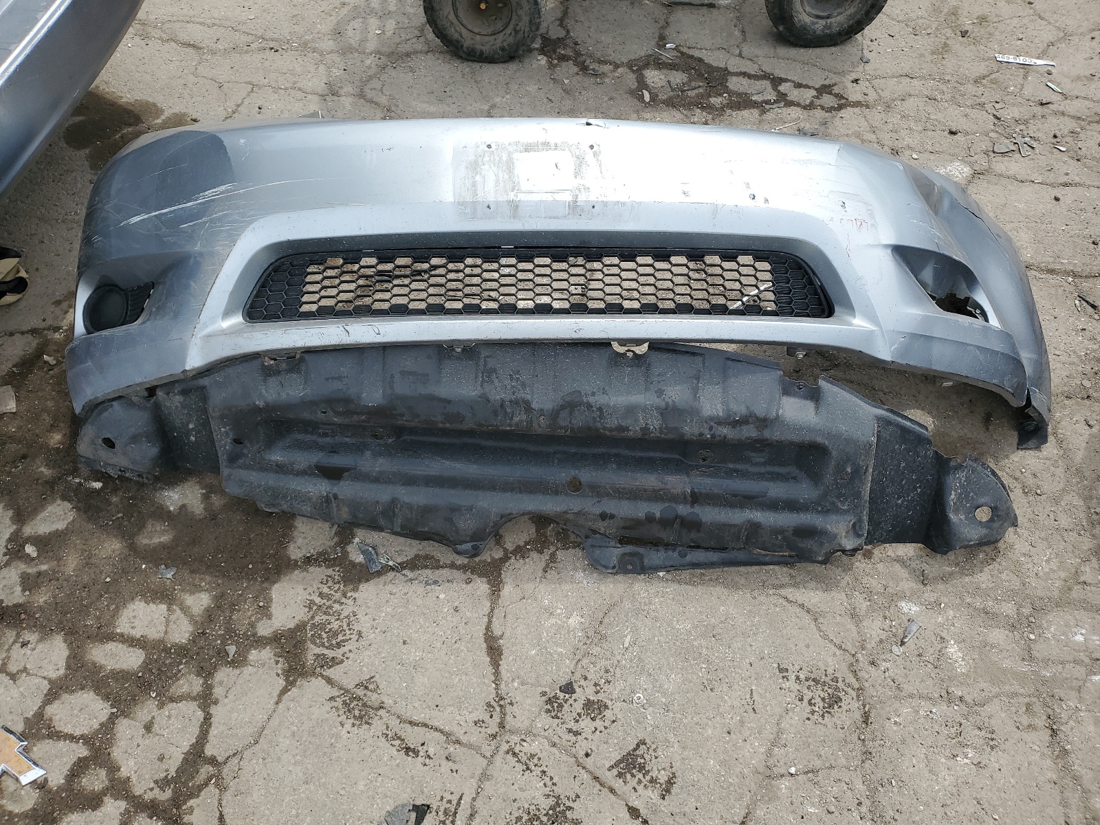 5TDKA3DC8BS005961 2011 Toyota Sienna Base