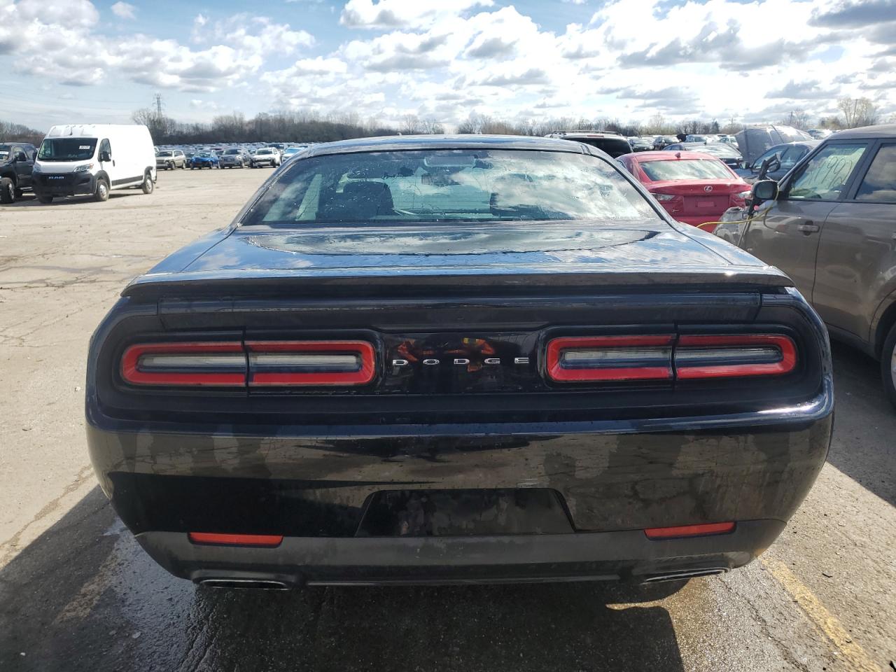 2C3CDZBT9GH308923 2016 Dodge Challenger R/T