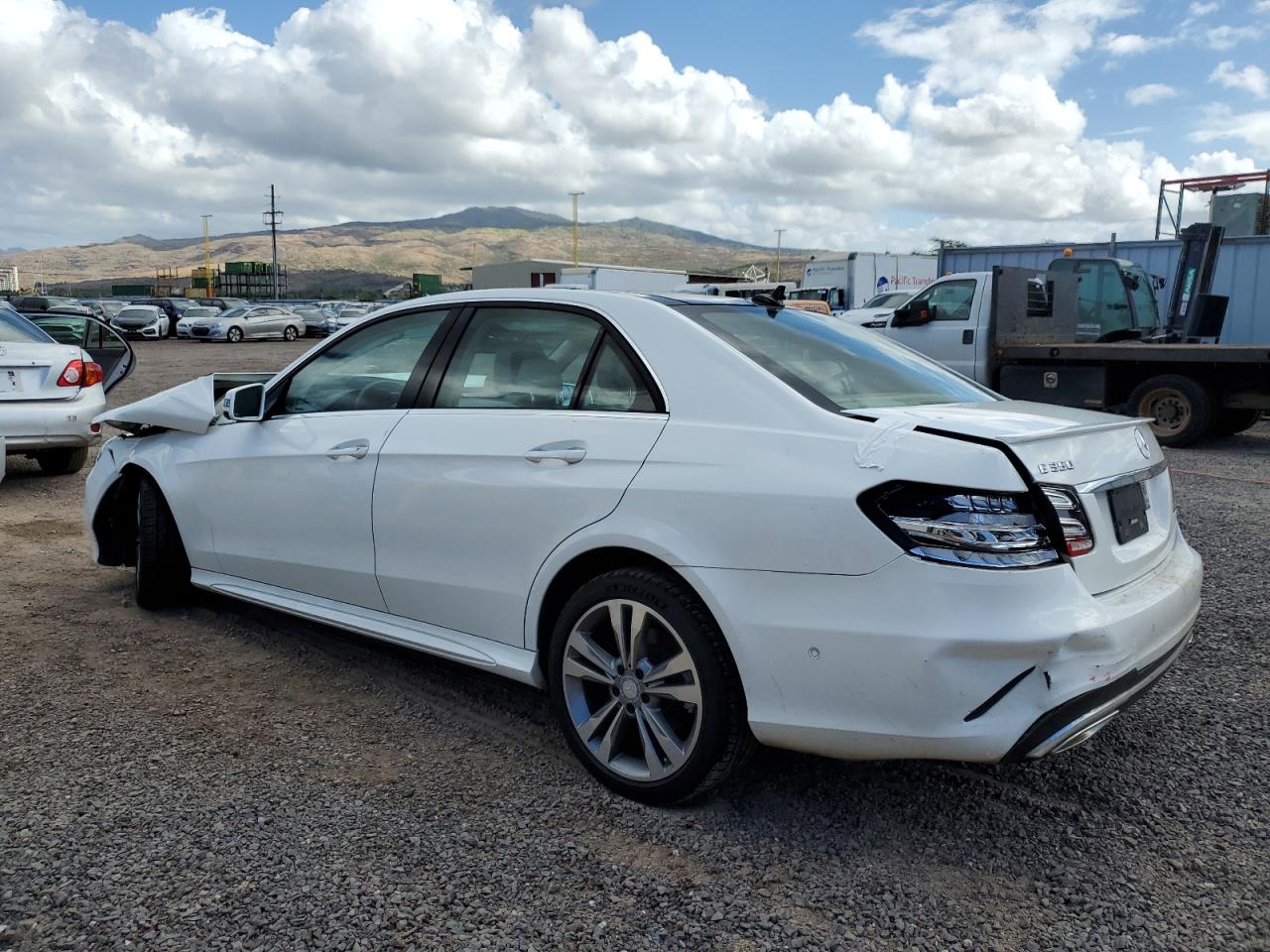 VIN WDDHF5KB5GB302062 2016 MERCEDES-BENZ E-CLASS no.2