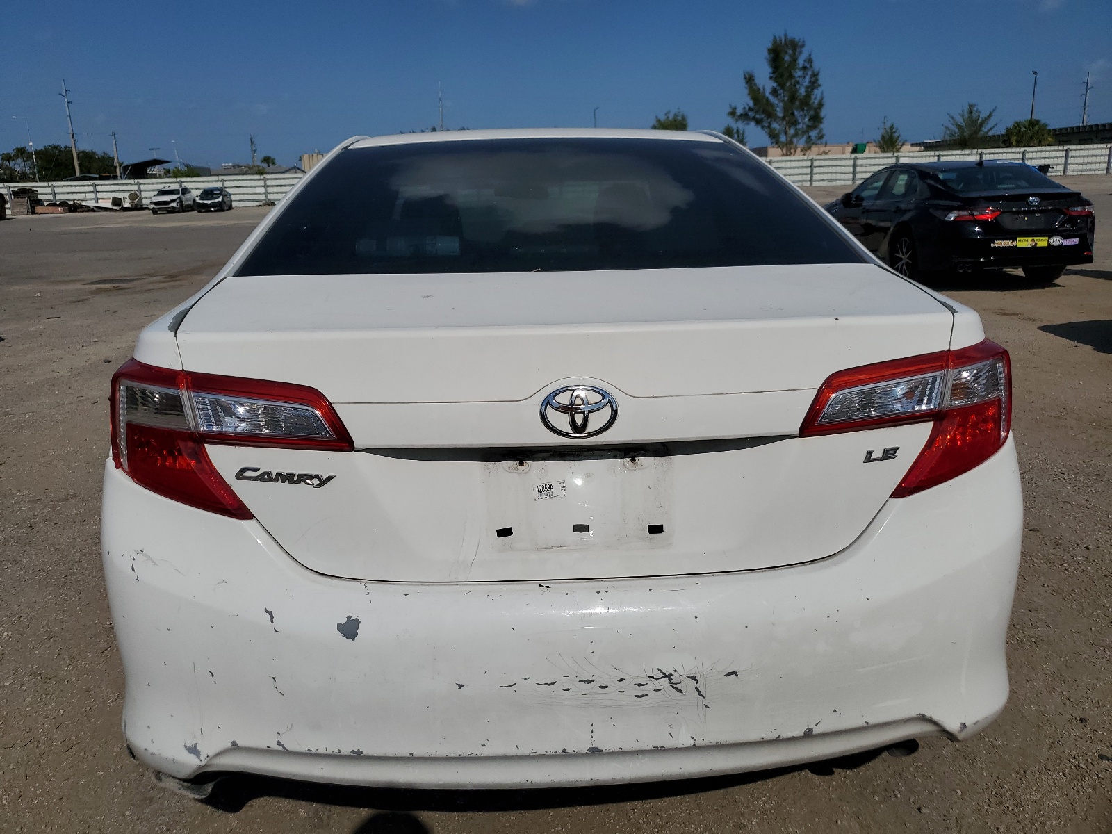 2012 Toyota Camry Base vin: 4T4BF1FKXCR201263