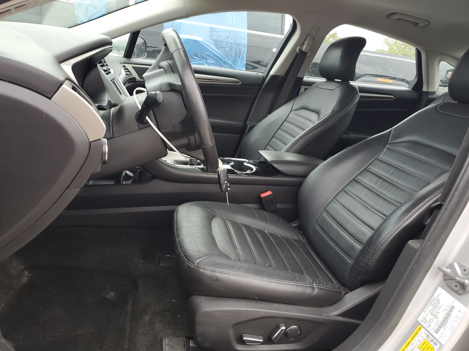 1FA6P0HD8F5131417 2015 Ford Fusion Se