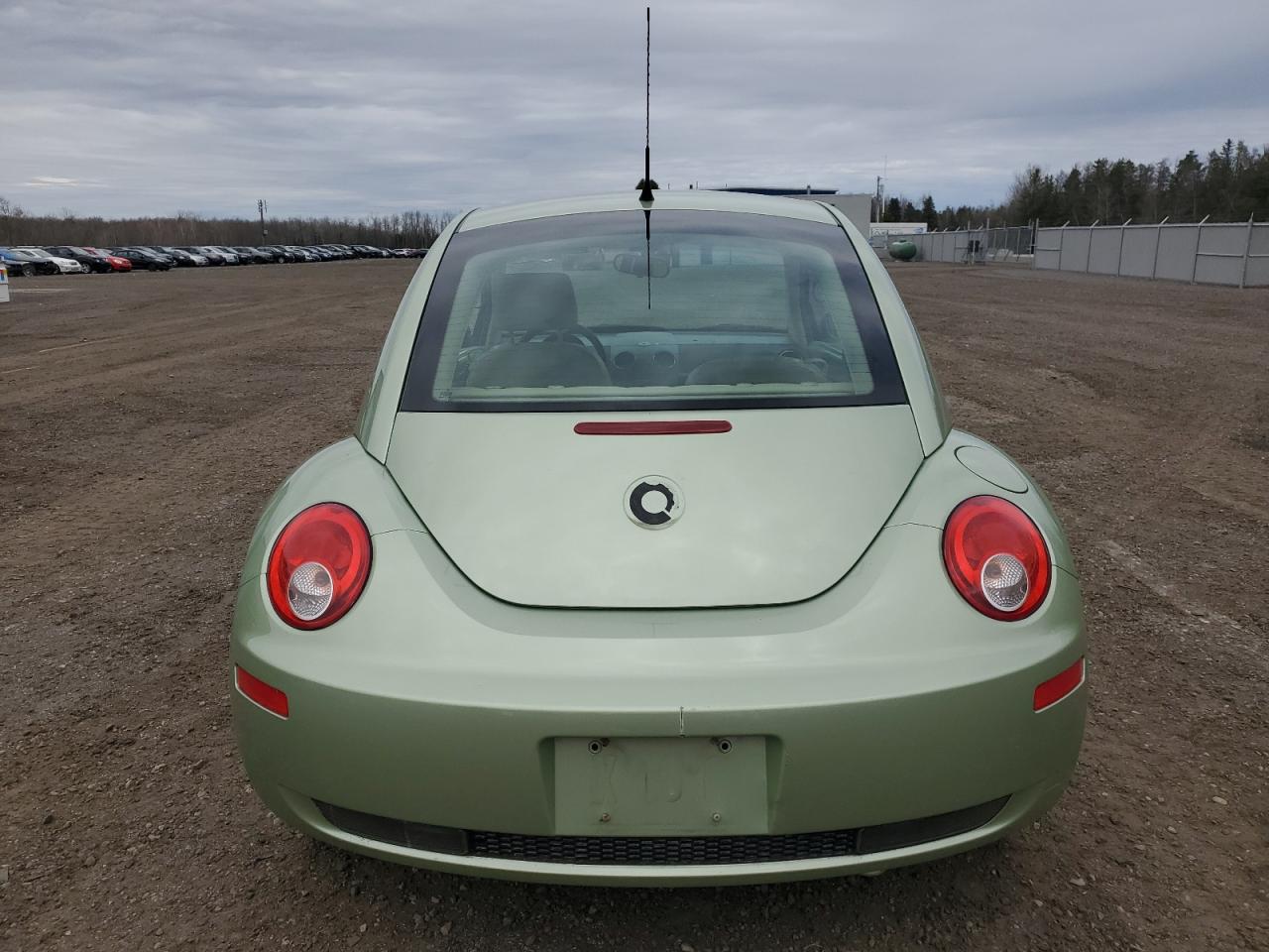 2007 Volkswagen New Beetle 2.5L Luxury VIN: 3VWRW21C77M501630 Lot: 50031334