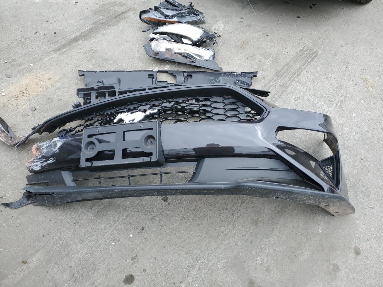 2022 Ford Mustang VIN: 1FA6P8THXN5147609 Lot: 51817984