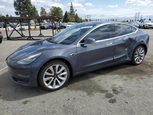  TESLA MODEL 3 2019 Серый