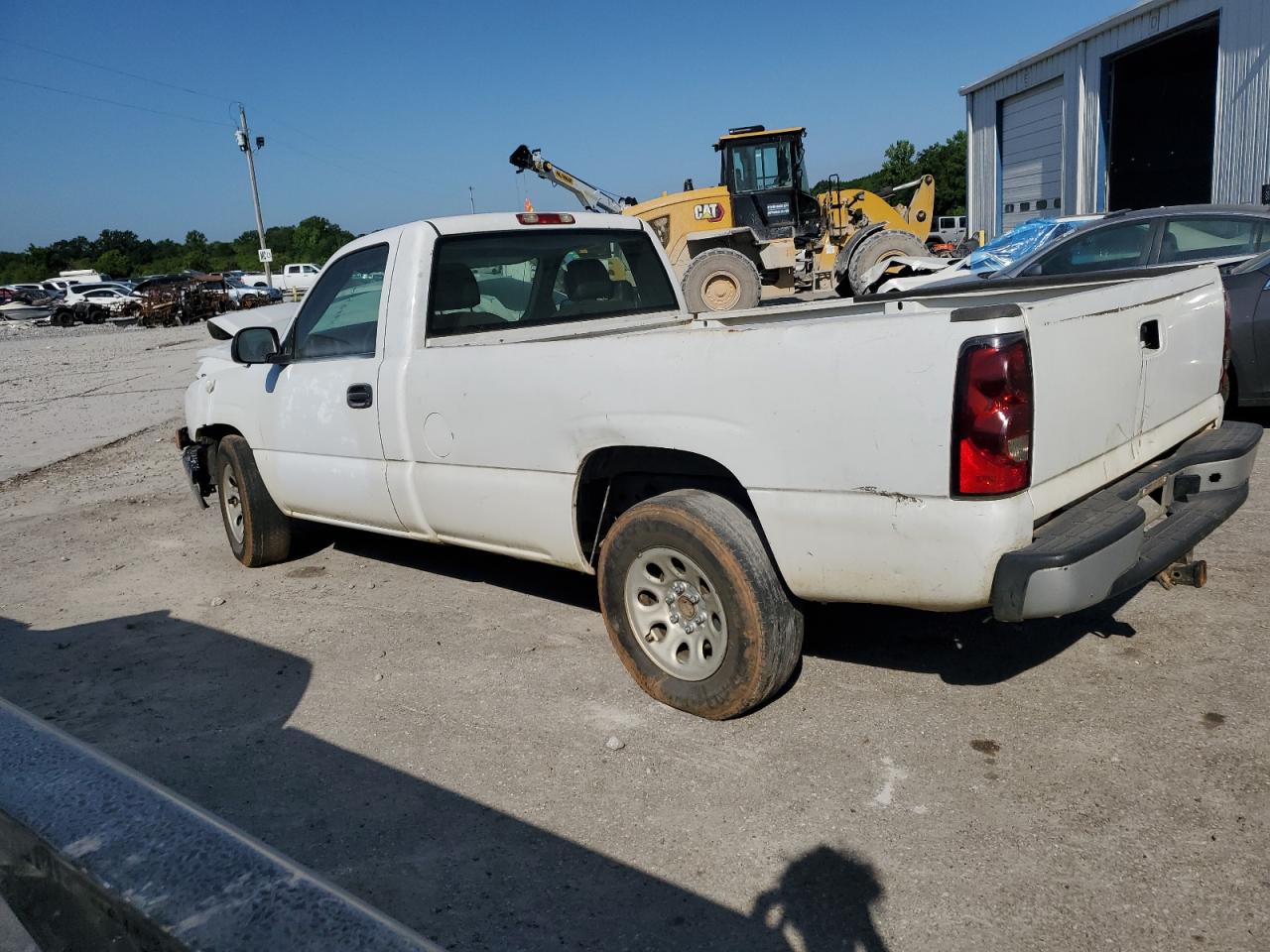 2005 Chevrolet Silverado C1500 VIN: 1GCEC14V75Z302705 Lot: 44753424