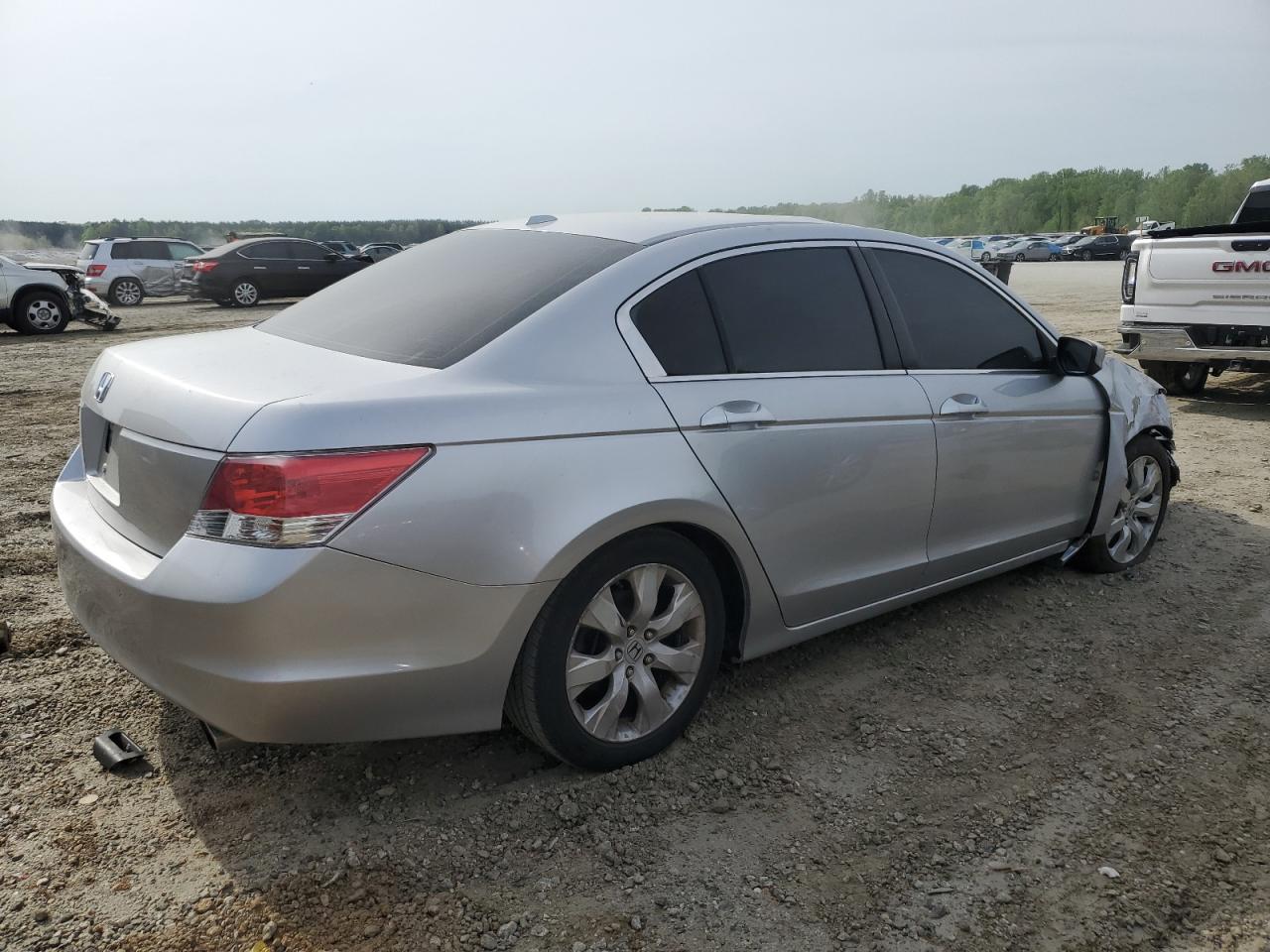 2010 Honda Accord - Image 3