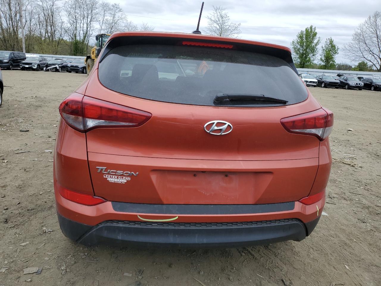 KM8J23A4XGU214591 2016 Hyundai Tucson Se