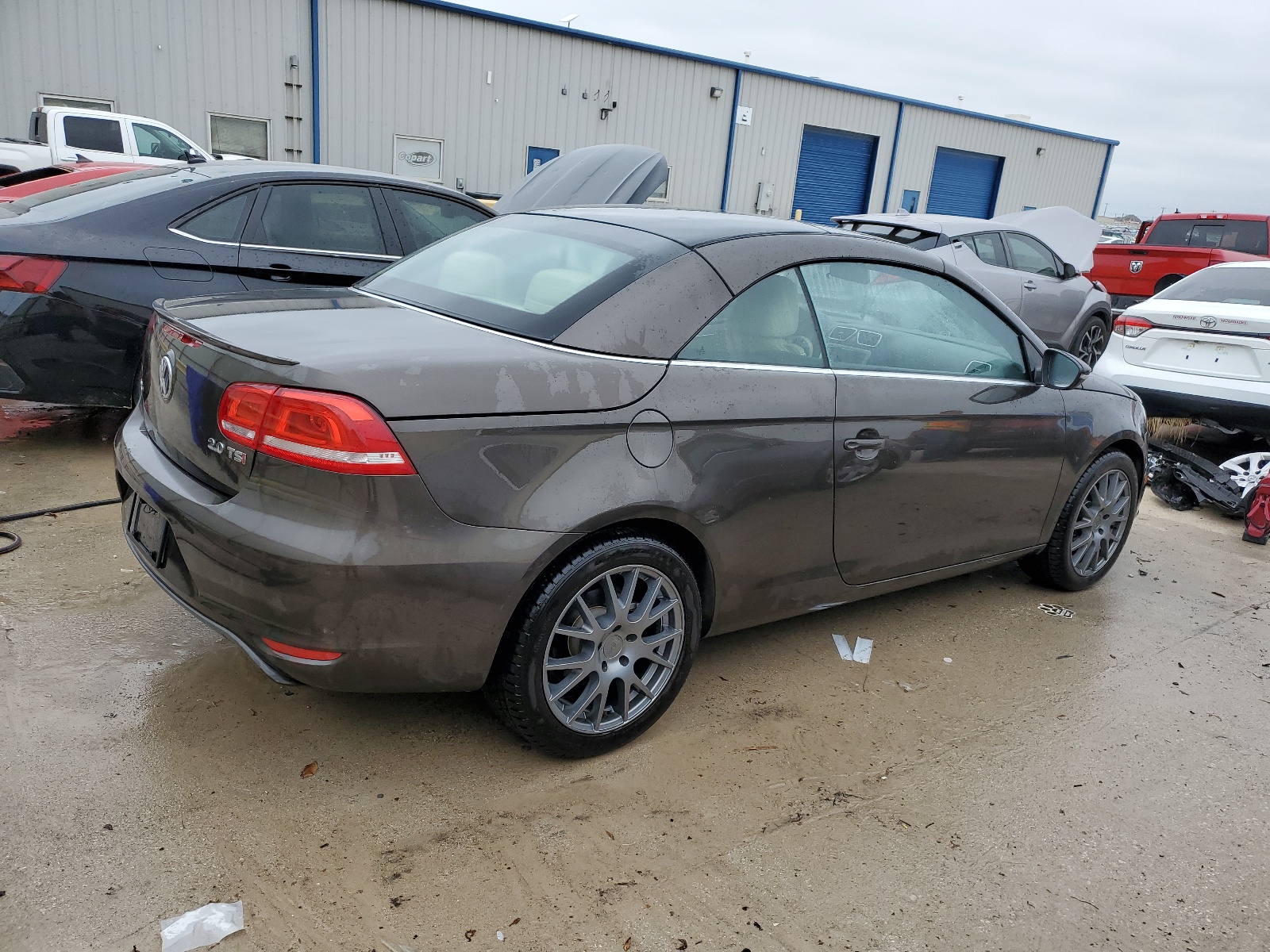 WVWBW8AH0GV000961 2016 Volkswagen Eos Komfort