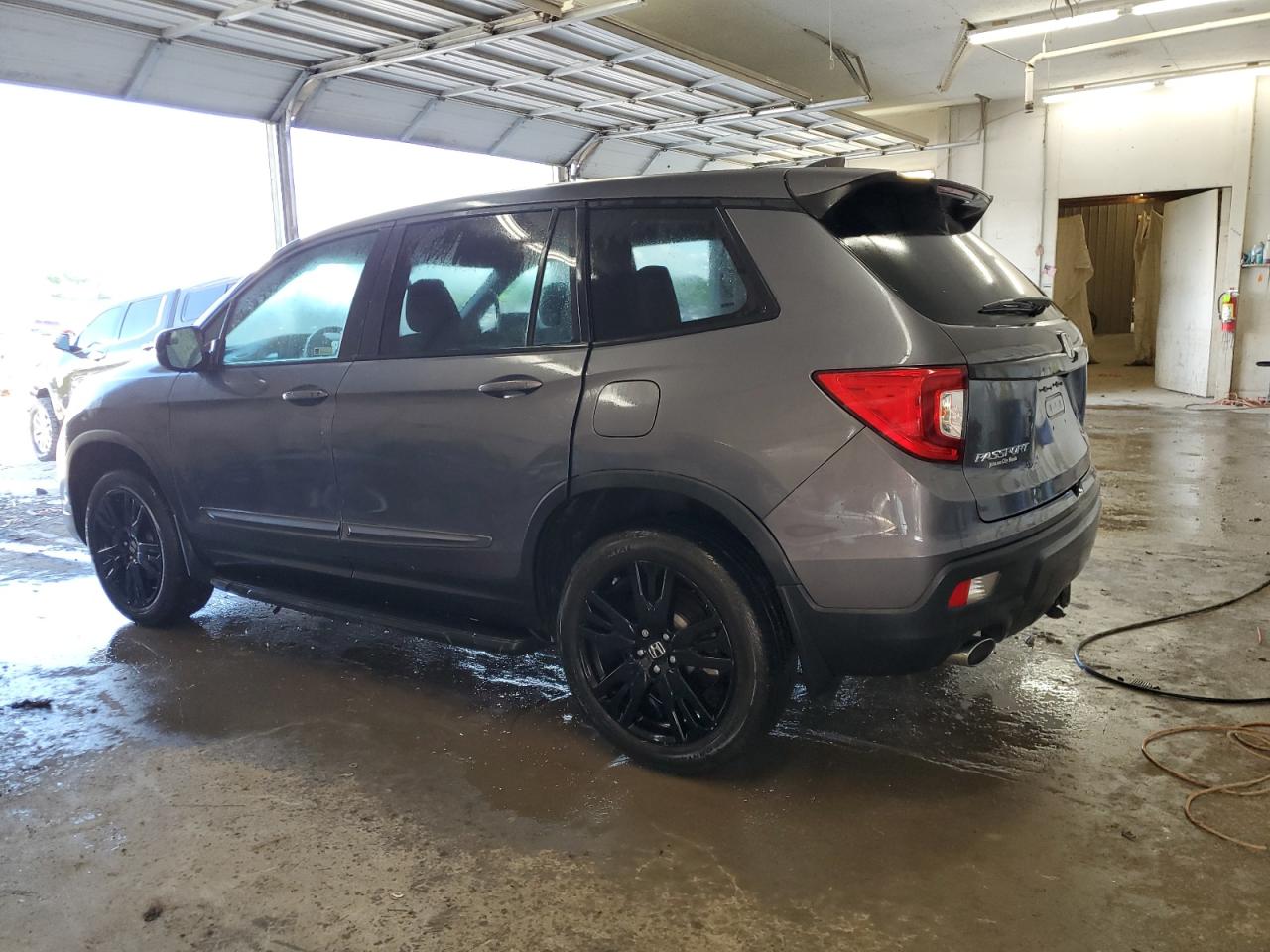 2019 Honda Passport Sport VIN: 5FNYF8H21KB015942 Lot: 52713574