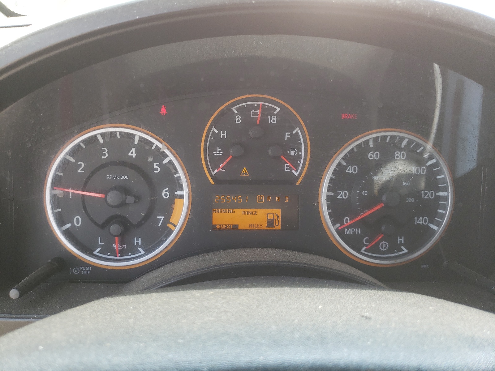 1N6BA0ED3EN508861 2014 Nissan Titan S