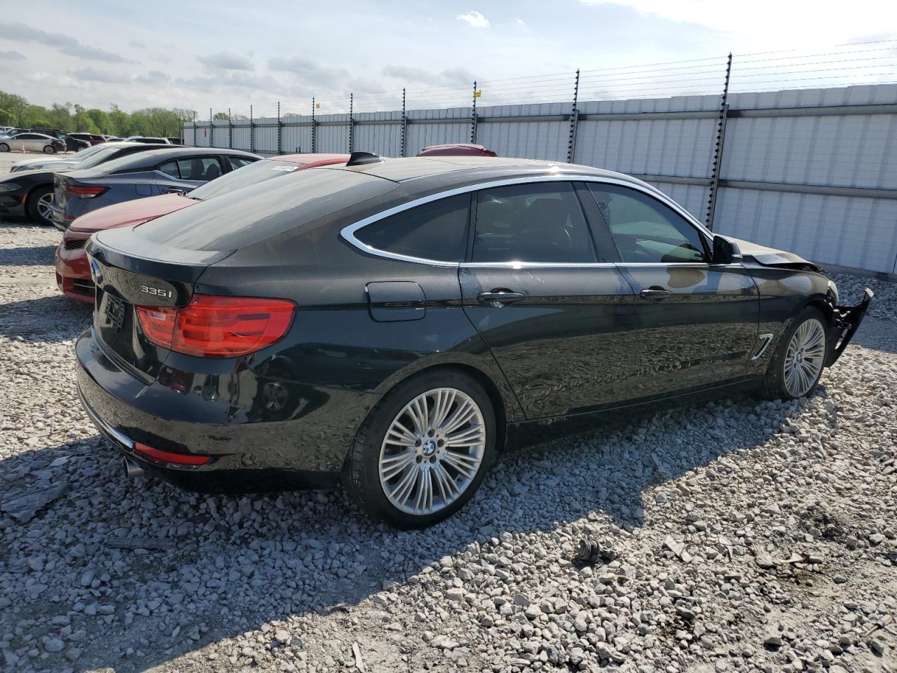 Фото: WBA3X9C57FD868192