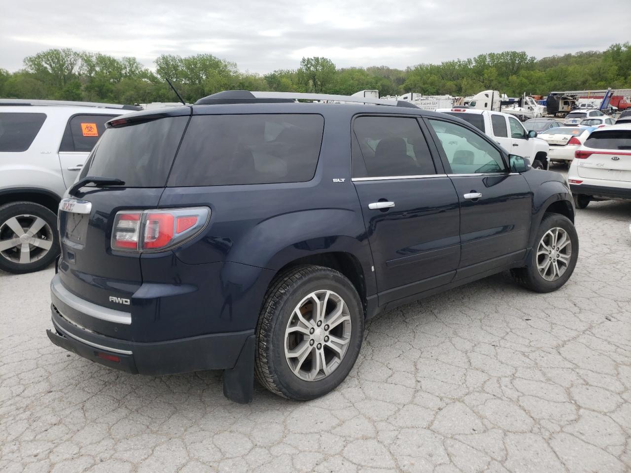 2015 GMC Acadia - Image 3