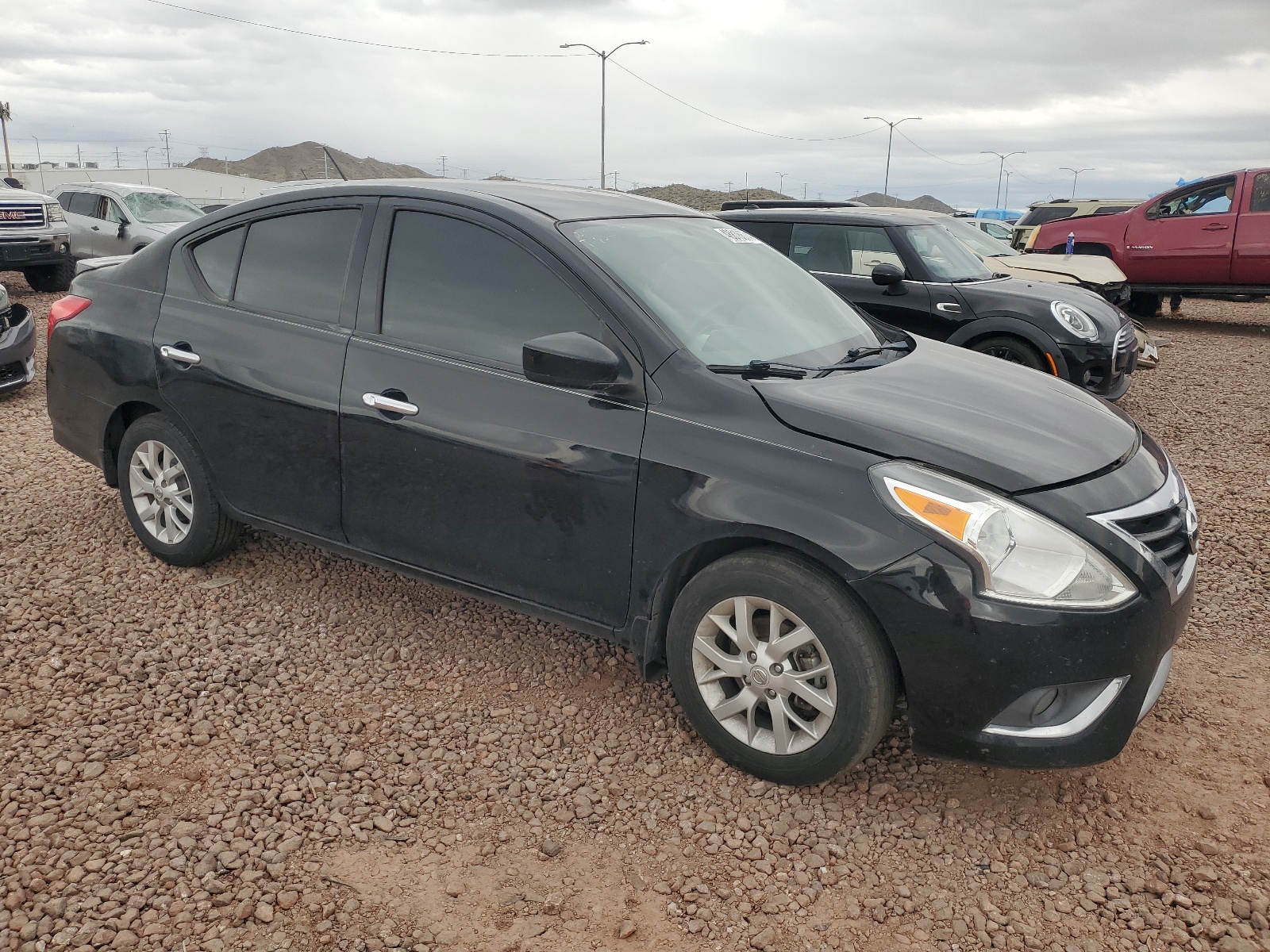 3N1CN7AP8HL820749 2017 Nissan Versa S