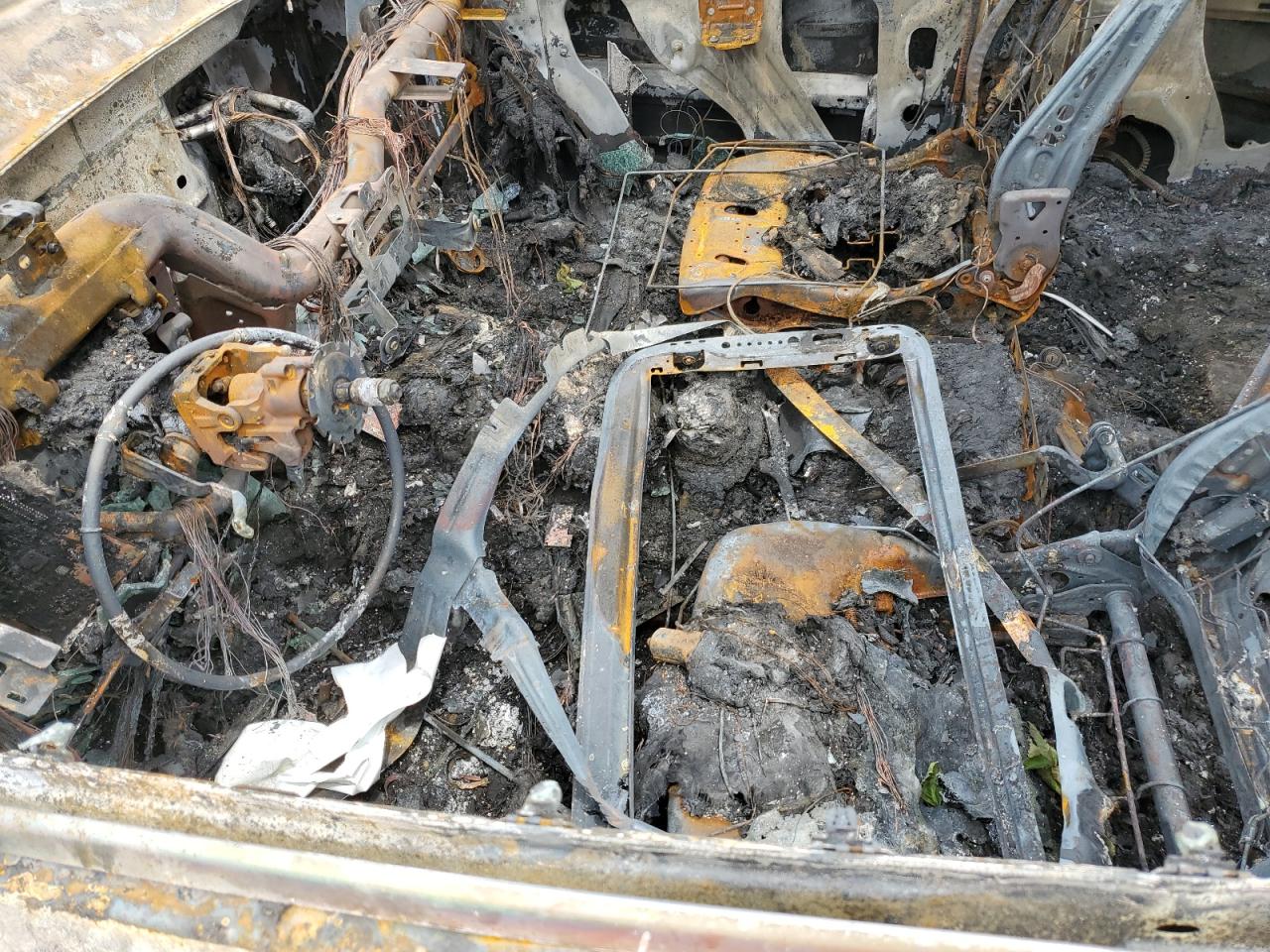 2015 GMC Sierra K2500 Denali VIN: 1GT120E89FF682296 Lot: 52201044