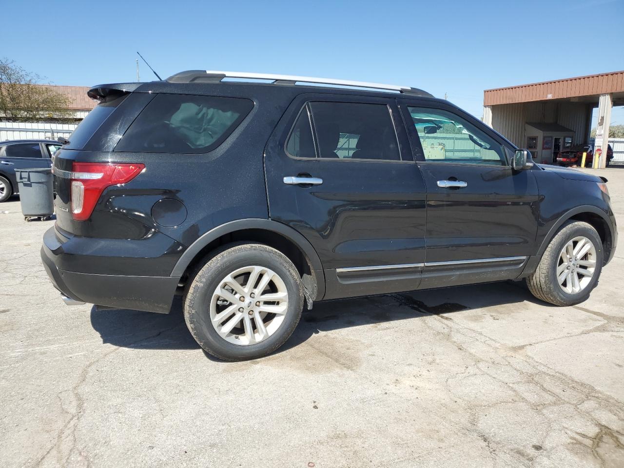 2015 Ford Explorer Xlt VIN: 1FM5K7D83FGC18387 Lot: 50903554