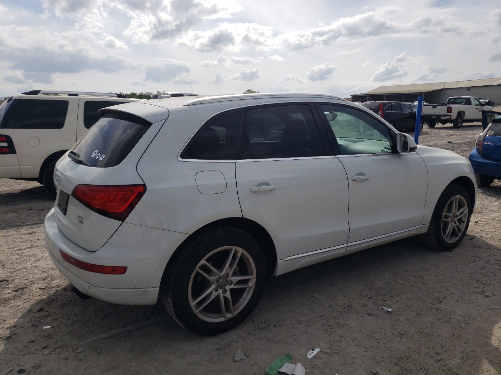 2014 Audi Q5 Premium Plus vin: WA1LFAFP1EA051413