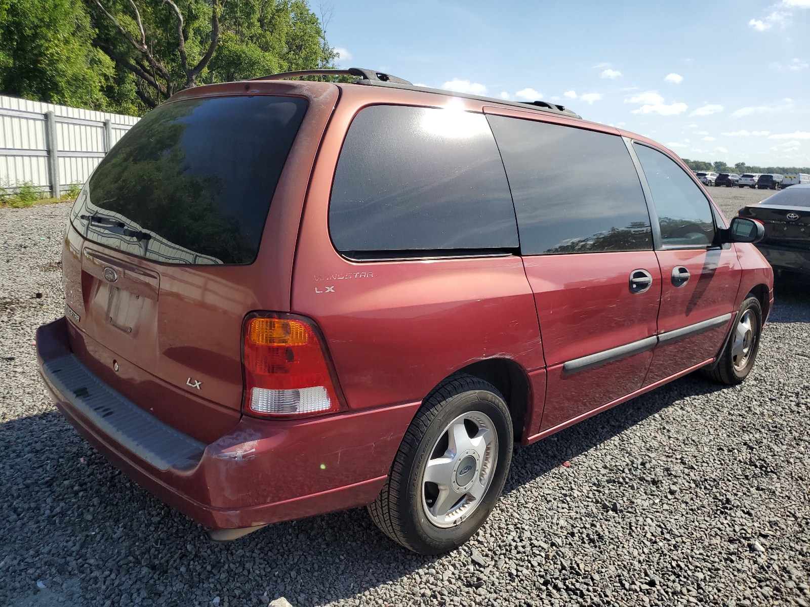 2FMDA51483BA19407 2003 Ford Windstar Lx