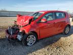 2020 Chevrolet Sonic  zu verkaufen in Kansas City, KS - Front End