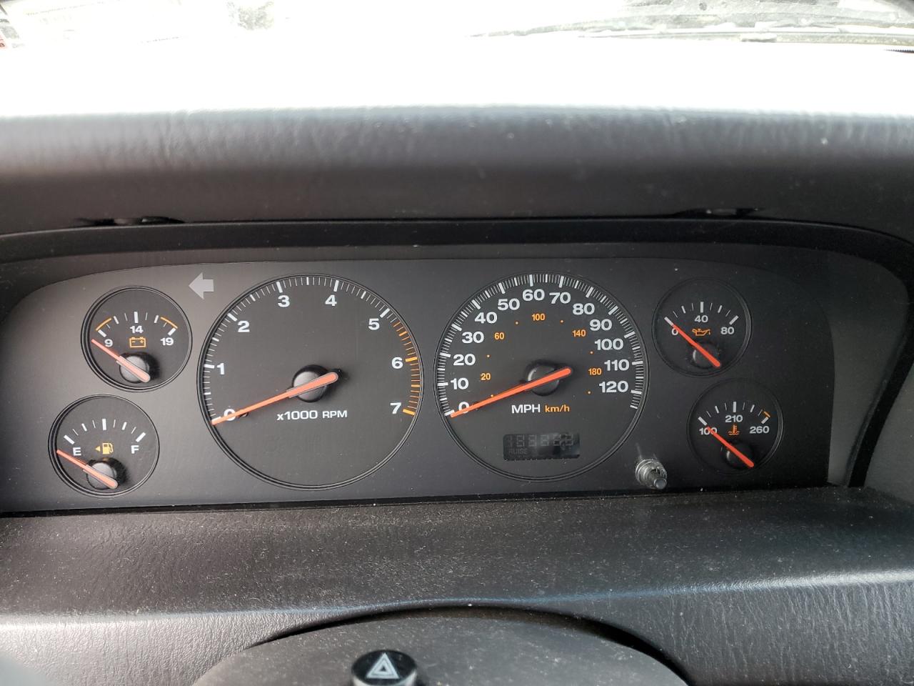 2001 Jeep Grand Cherokee Laredo VIN: 1J4GW48S31C647853 Lot: 49536324