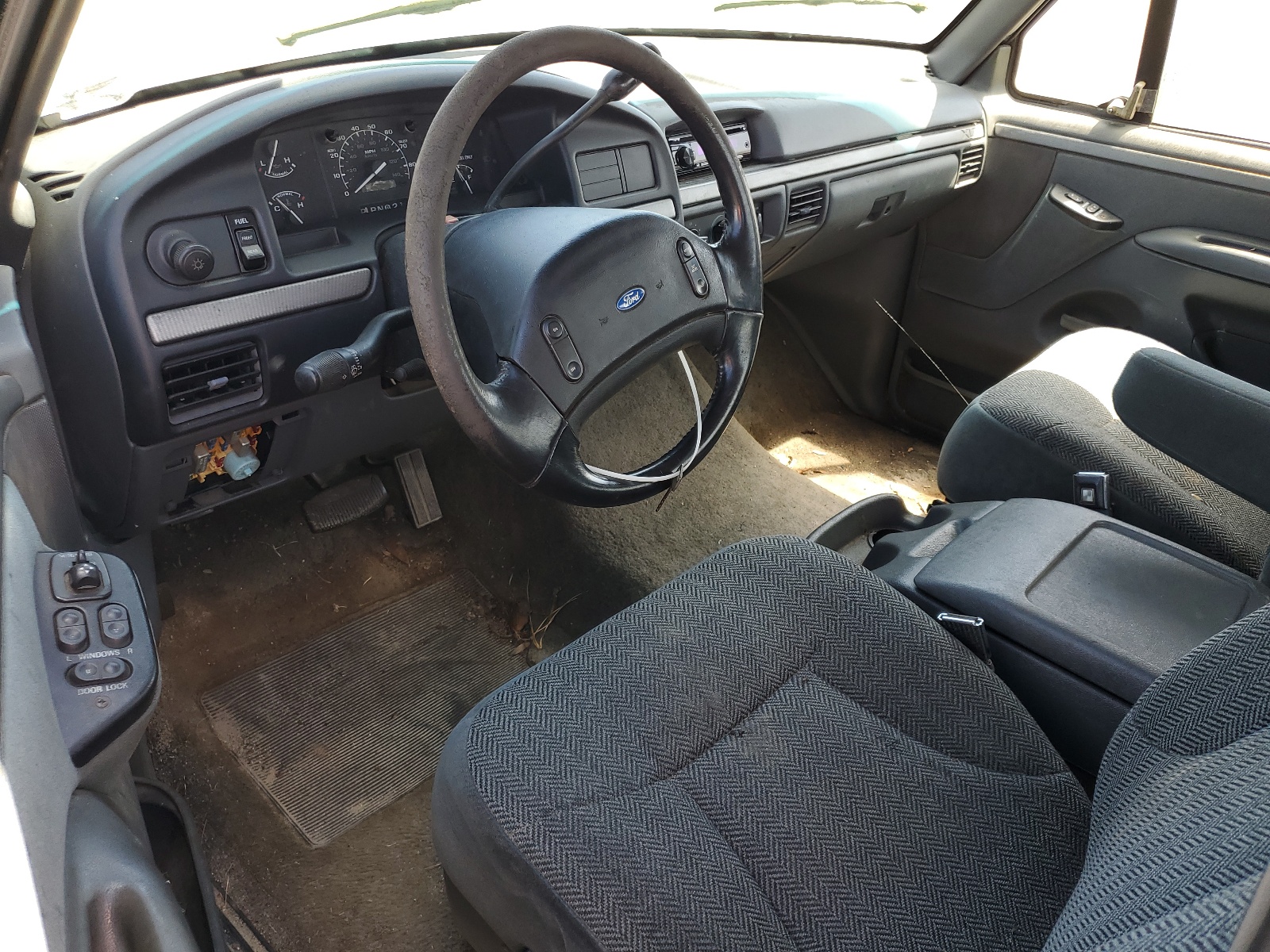 1FTEX15N8PKB44342 1993 Ford F150