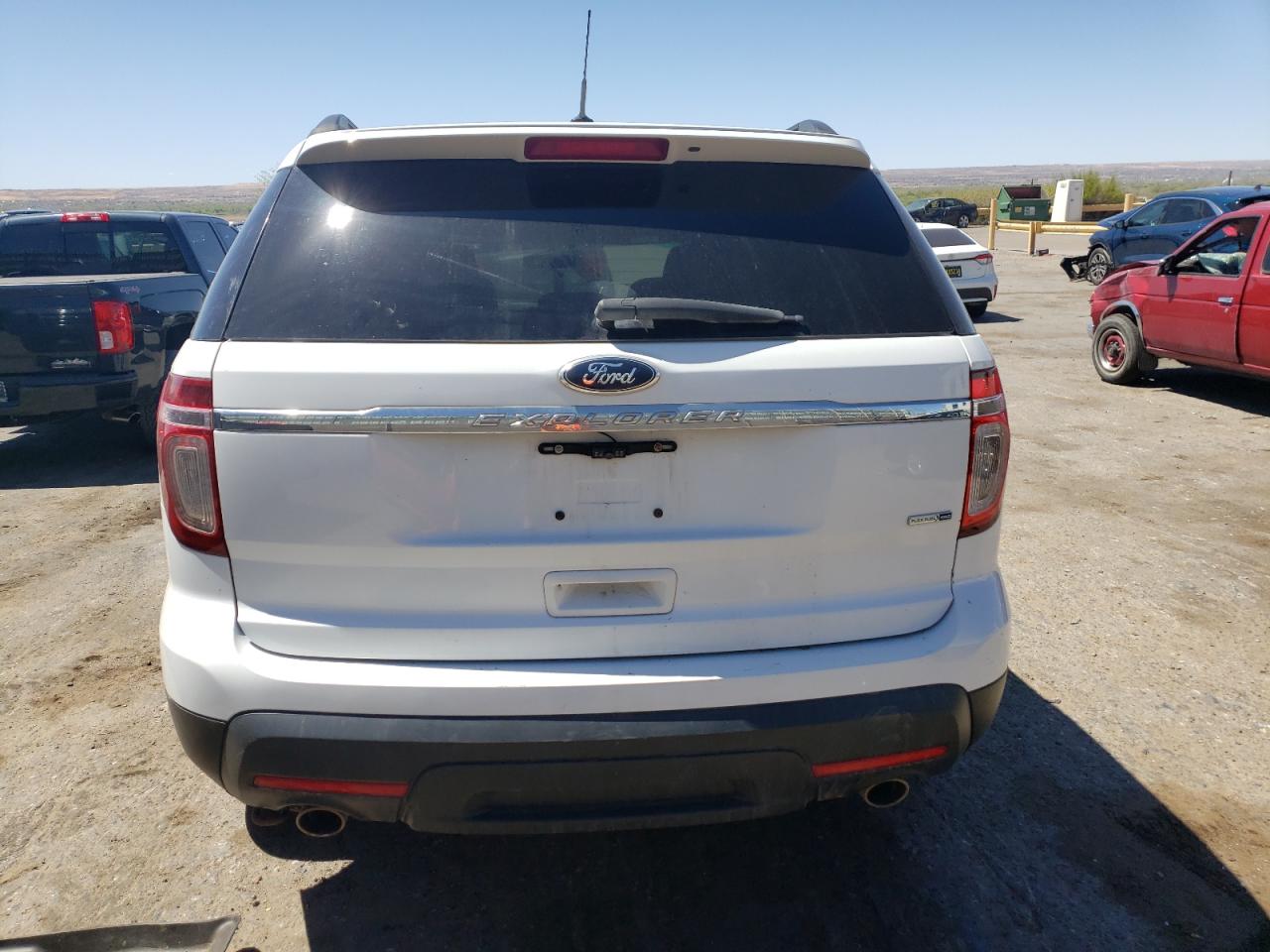 1FM5K8B89FGC24865 2015 Ford Explorer