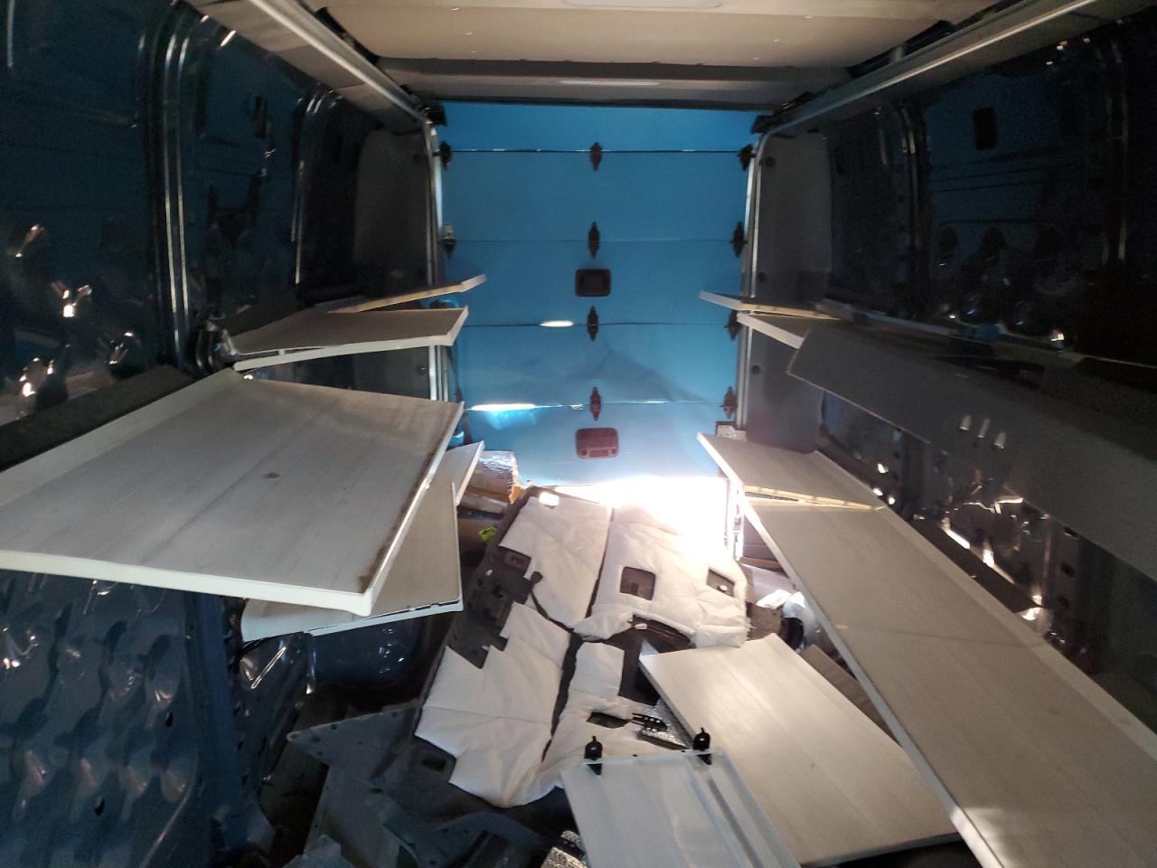 2022 Rivian Edv 700 VIN: 7FCEHDB79NN000549 Lot: 60037095