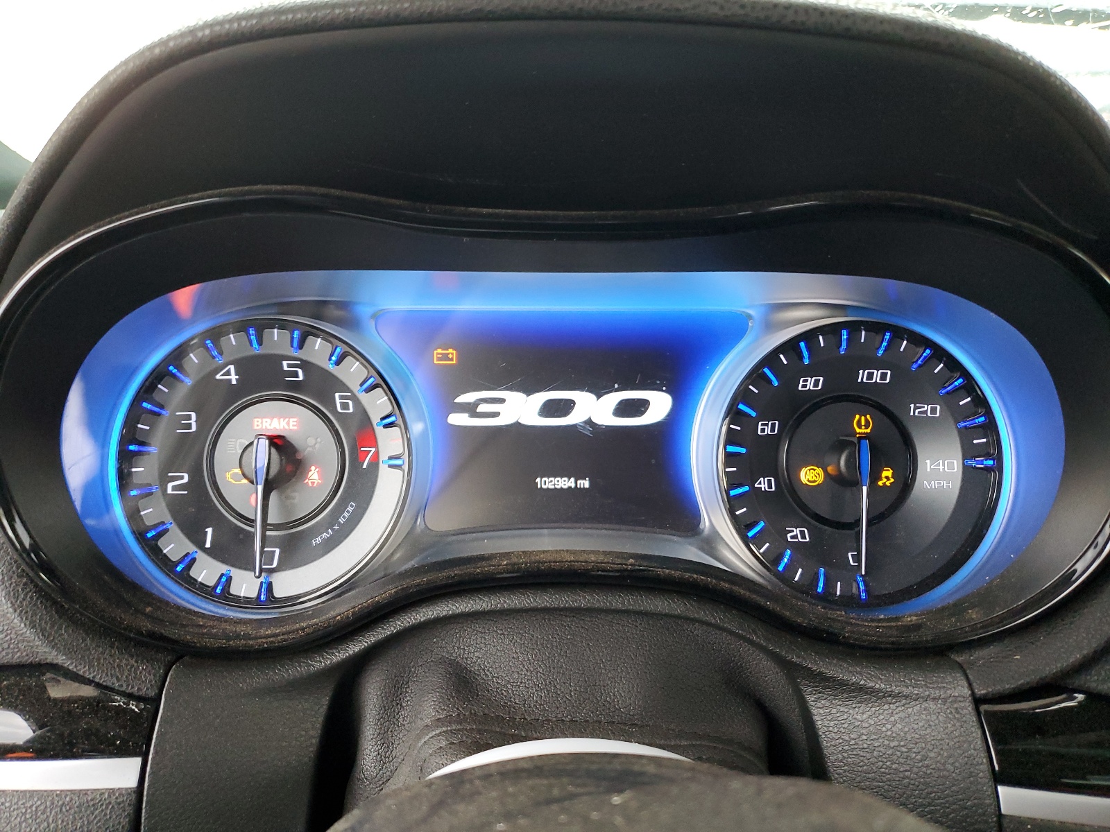 2C3CCAGG6KH648636 2019 Chrysler 300 S