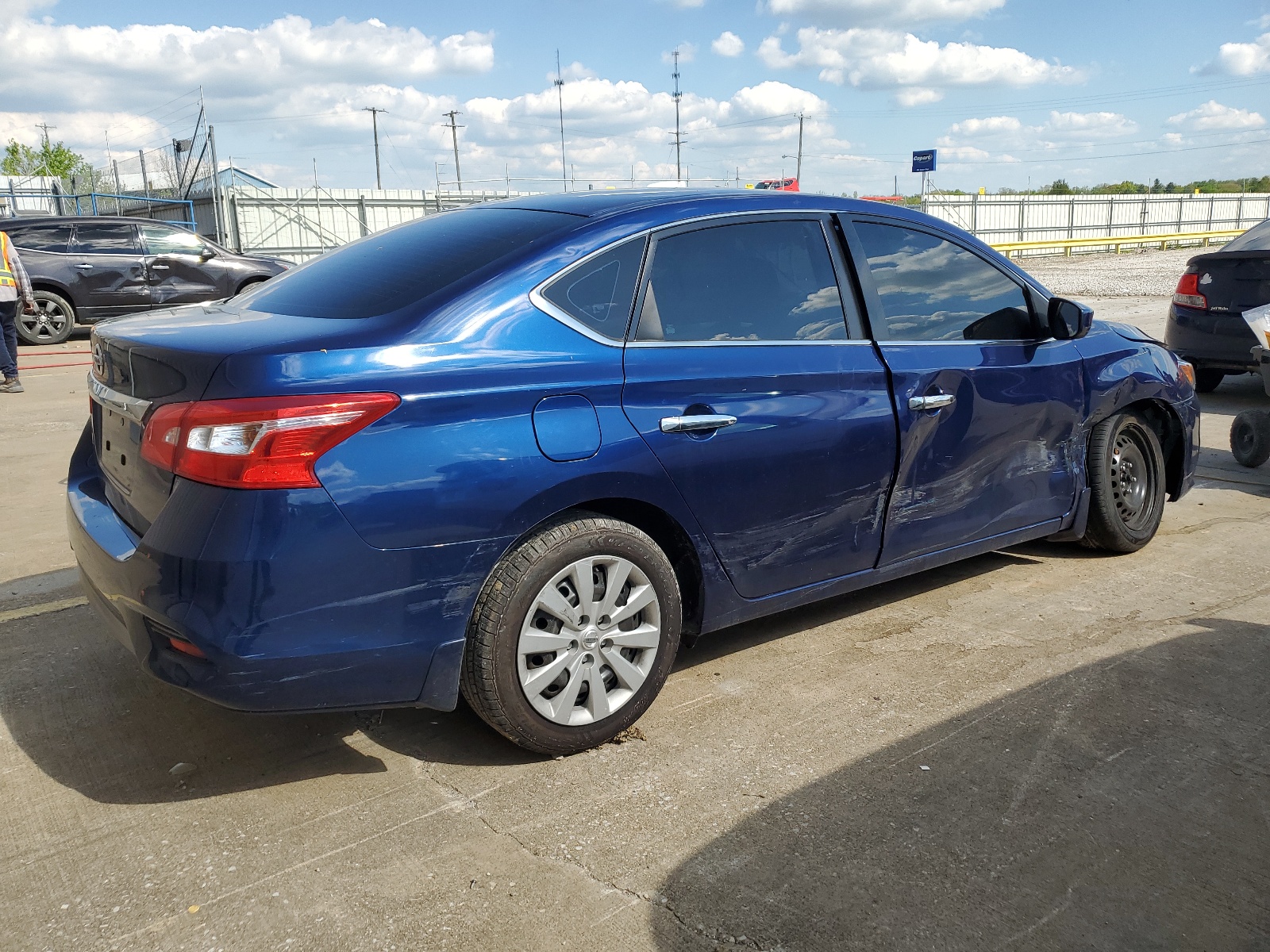 2018 Nissan Sentra S vin: 3N1AB7AP9JY323573