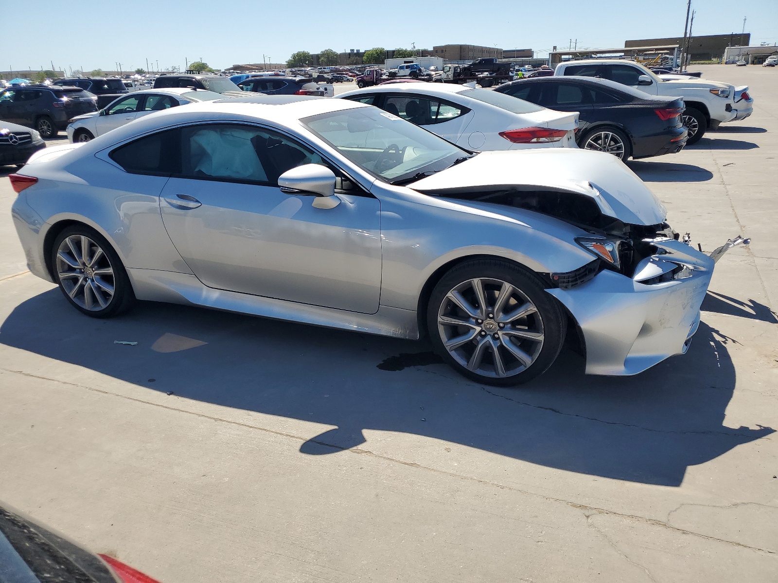 2016 Lexus Rc 200T vin: JTHHA5BC4G5001748