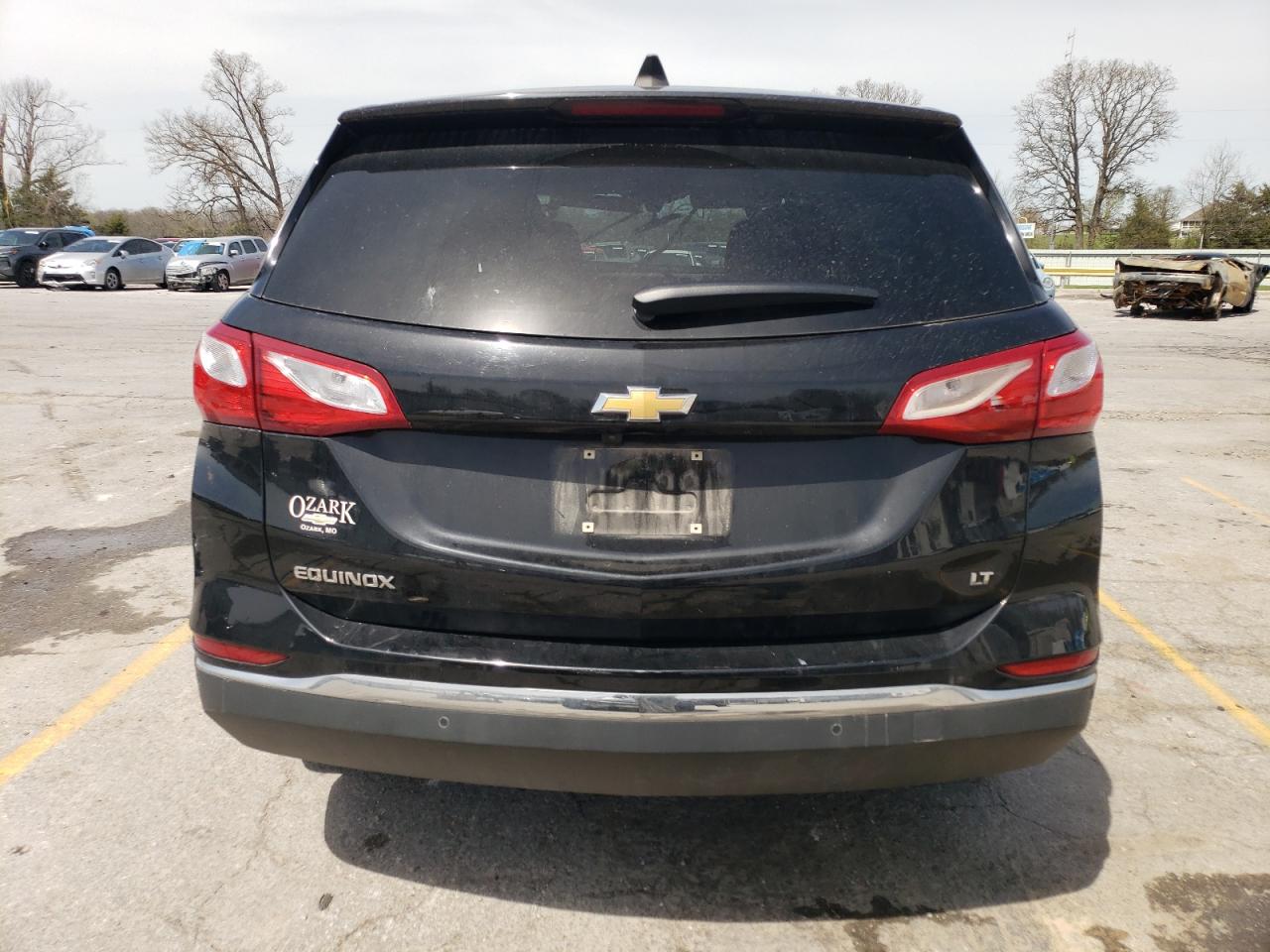 2GNAXJEV2J6134227 2018 Chevrolet Equinox Lt