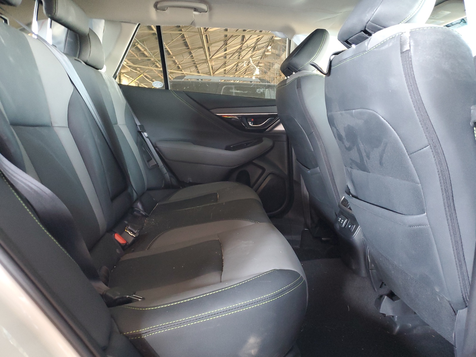 4S4BTGLDXM3157431 2021 Subaru Outback Onyx Edition Xt