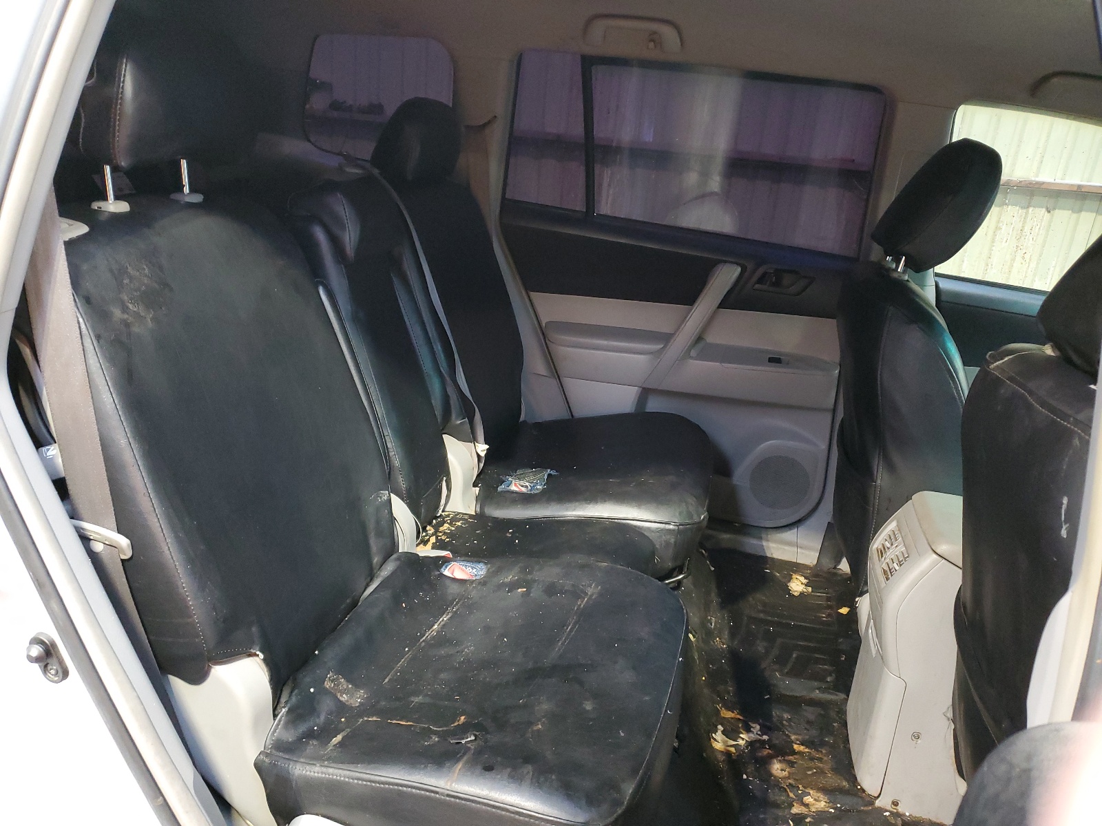 JTEES41A282074143 2008 Toyota Highlander