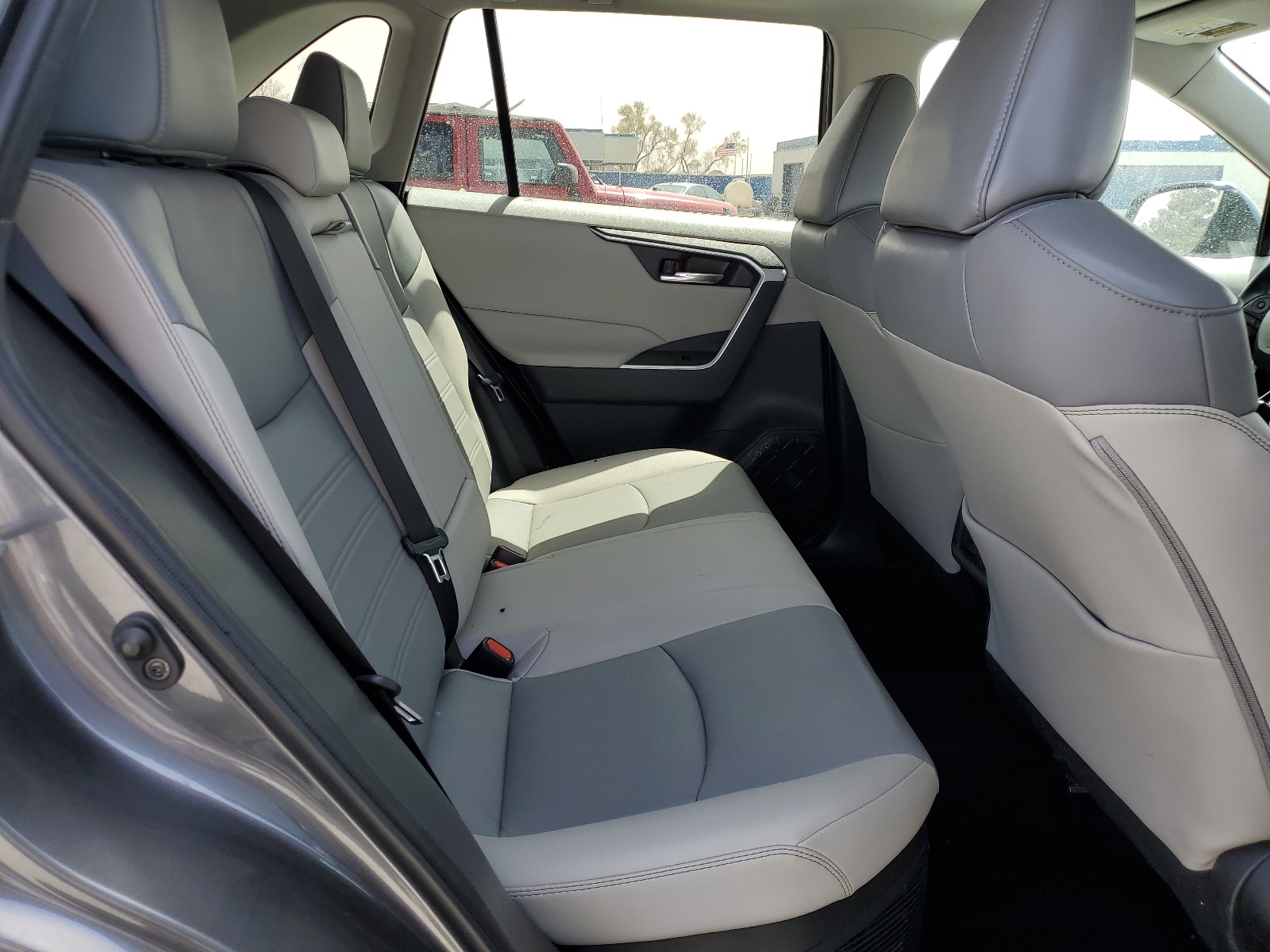 4T3B6RFV2MU024784 2021 Toyota Rav4 Xle Premium