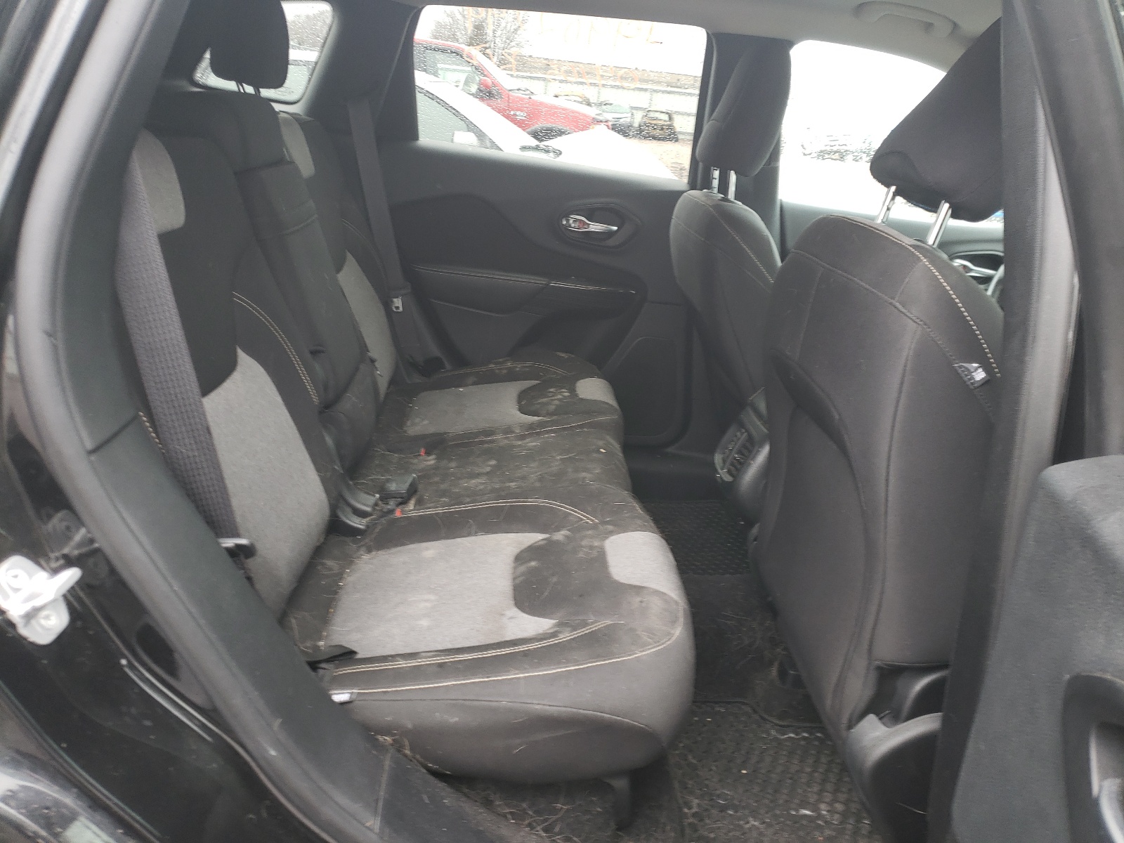 1C4PJMCS2EW141088 2014 Jeep Cherokee Latitude