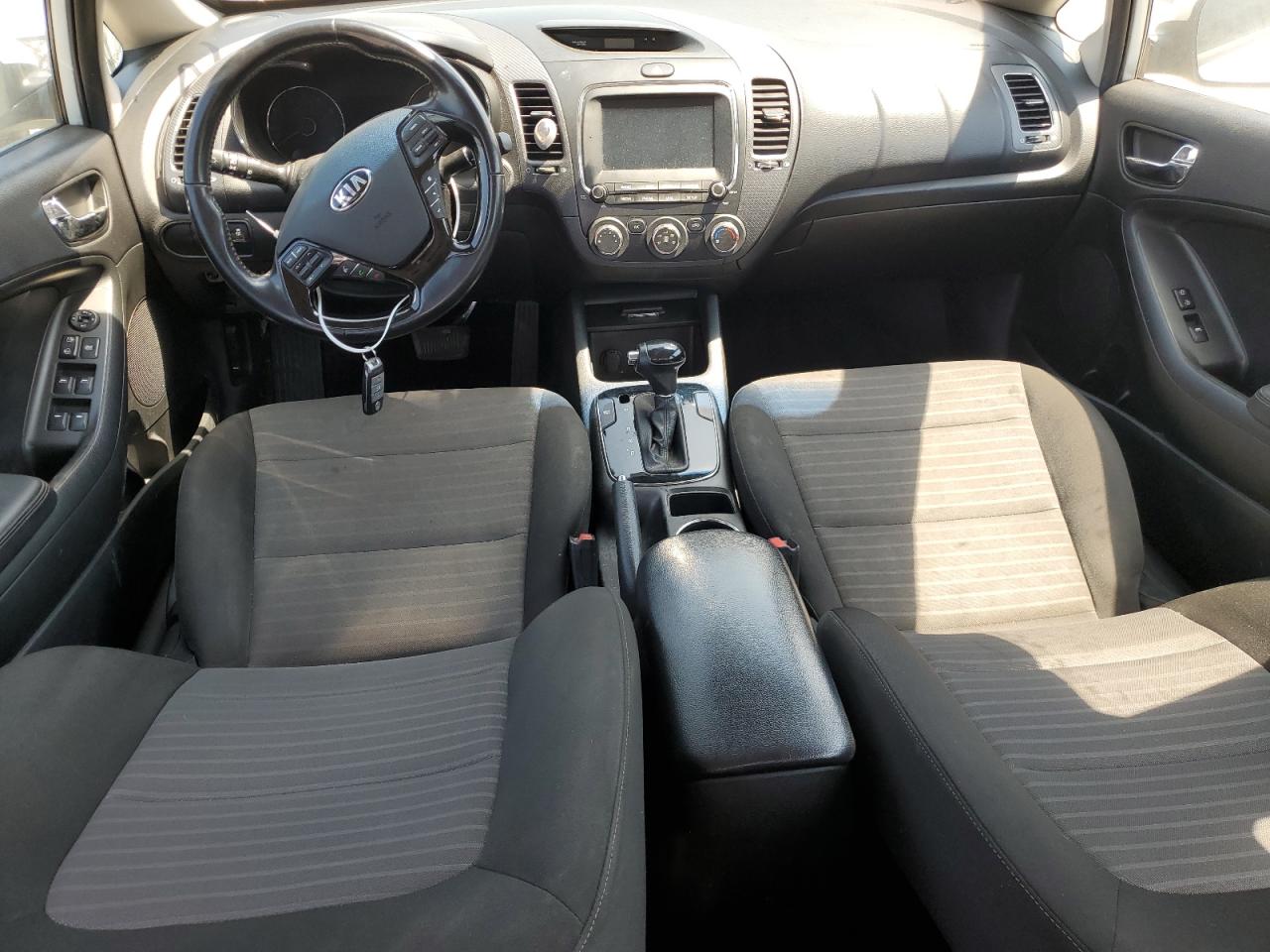 2018 Kia Forte Lx VIN: 3KPFL4A79JE214675 Lot: 51774044