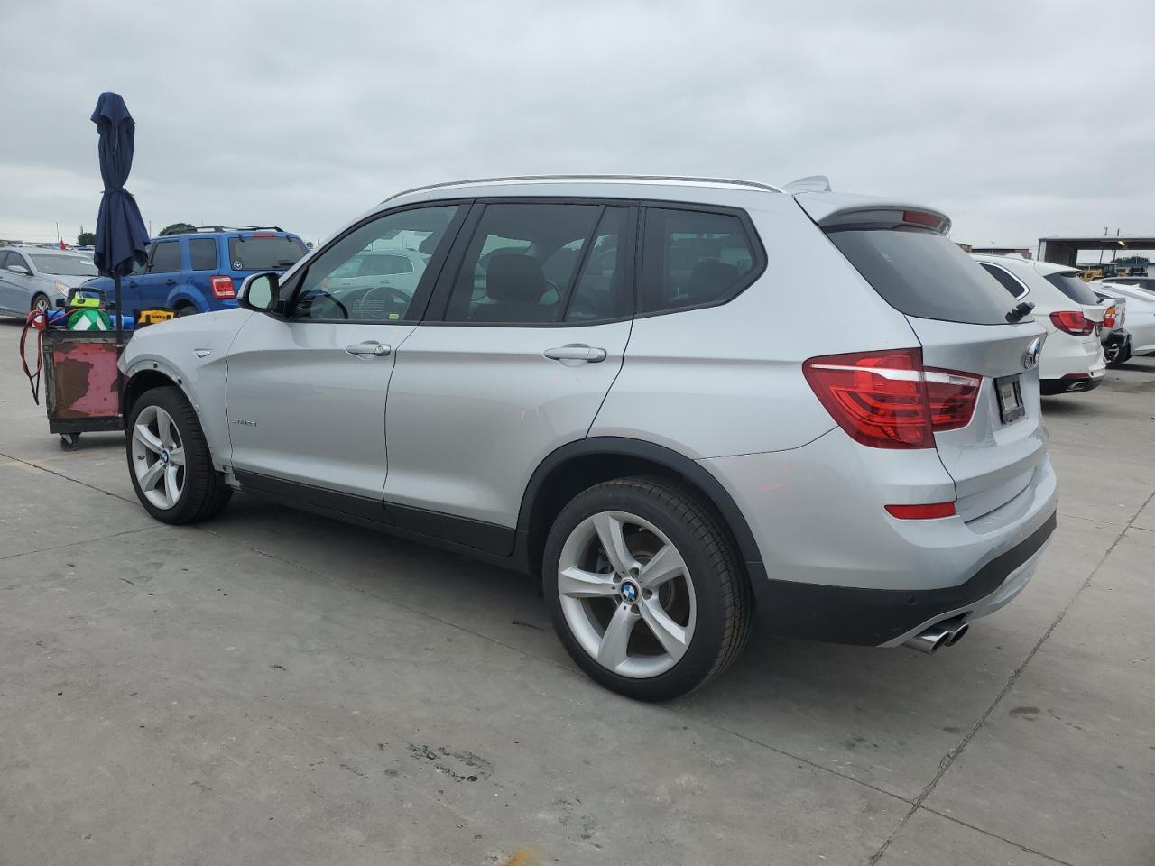 2017 BMW X3 Sdrive28I VIN: 5UXWZ7C5XH0U44898 Lot: 50997044