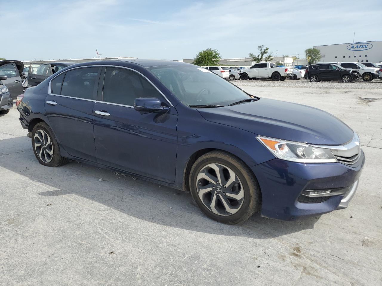 1HGCR2F76HA294739 2017 Honda Accord Ex