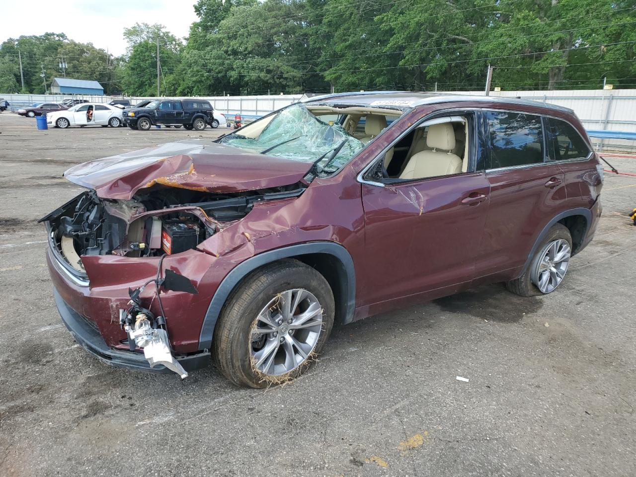 5TDKKRFH1FS090544 2015 TOYOTA HIGHLANDER - Image 1